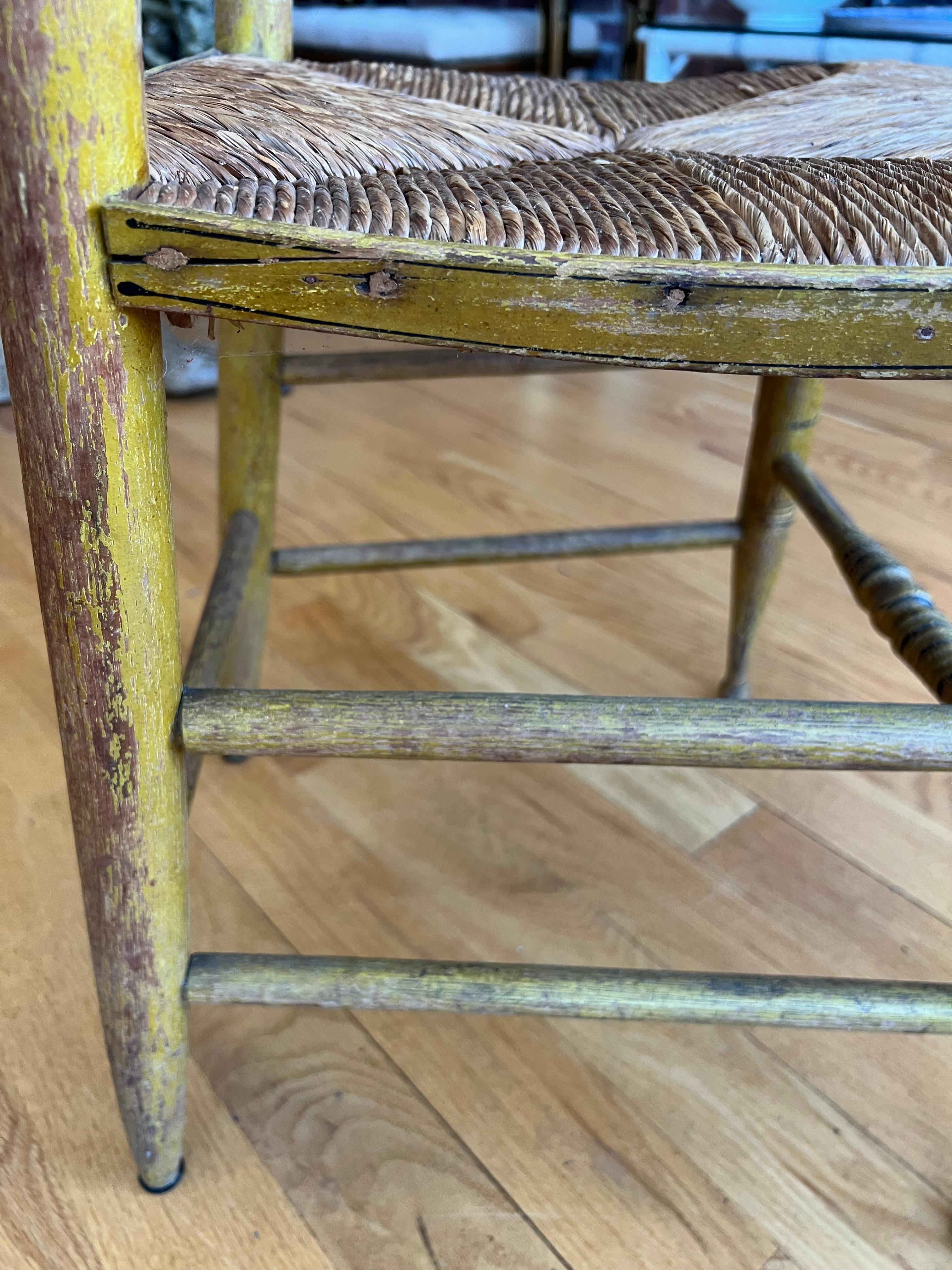 Bois Six 19ème siècle  Chaises de salle à manger Sheraton peintes à la main avec sièges en jonc en vente