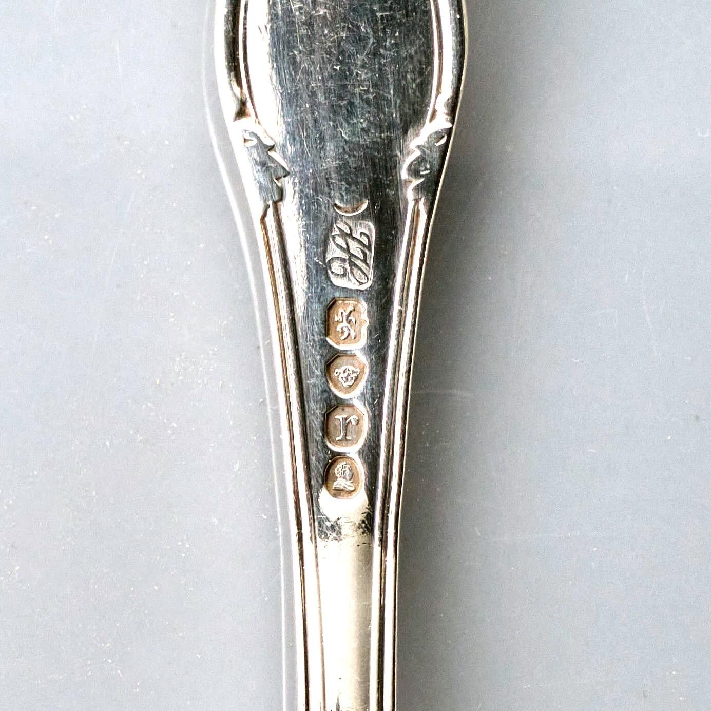 19th Century Six Heavy 19th C. Sterling Silver Kings Pattern Table Spoons / Serving  Spoons  For Sale