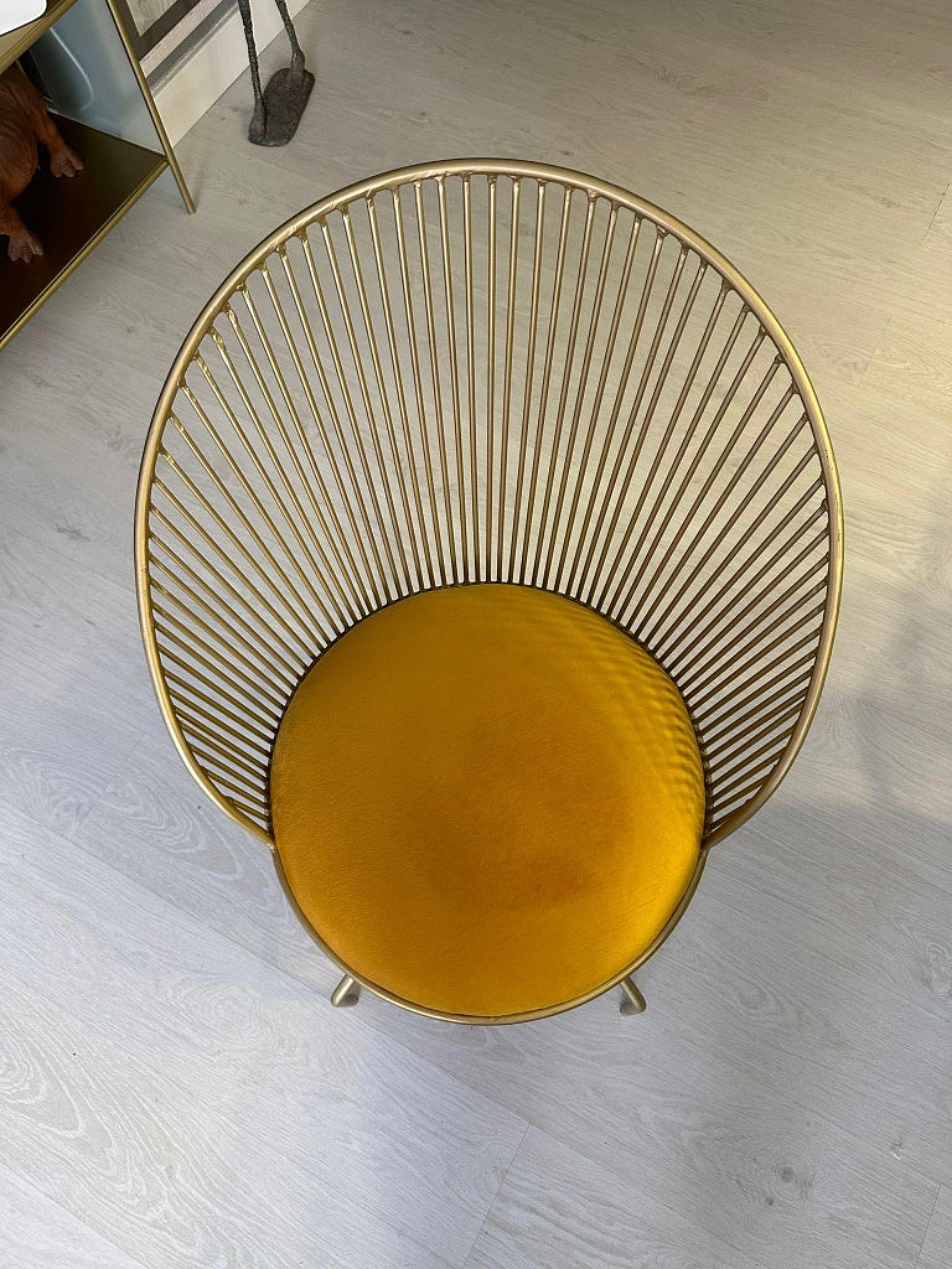 Six (6) chaises de salle à manger de la collection Cuet en or et velours de style Art Déco Excellent état - En vente à Madrid, ES