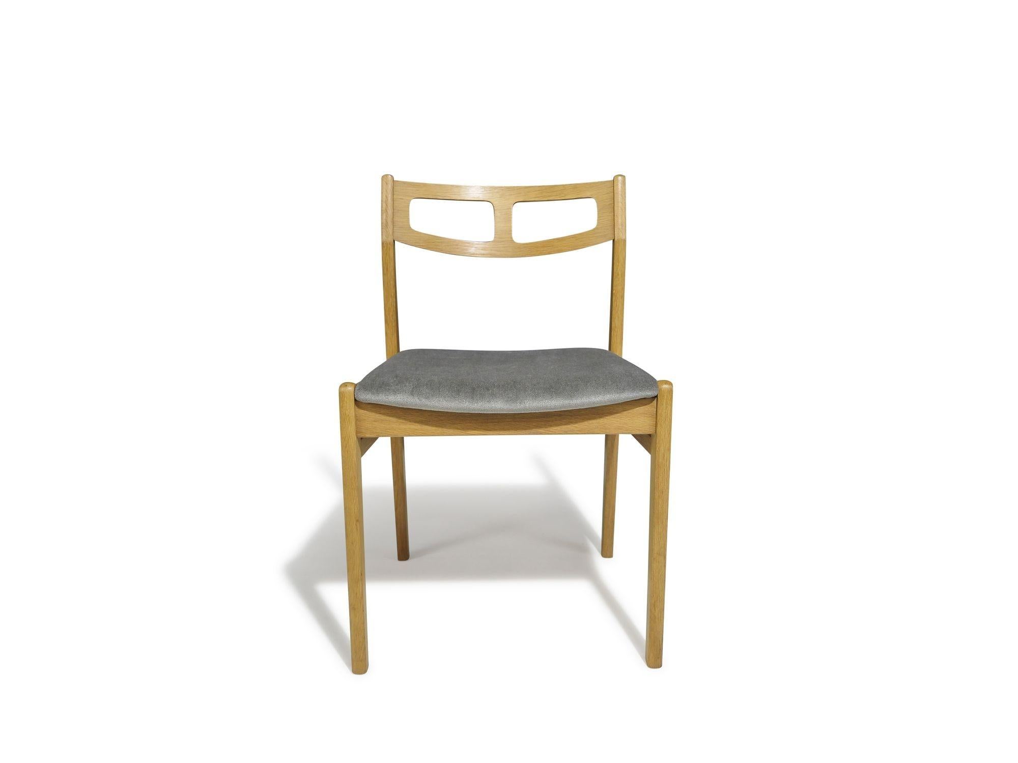 Sechs (6) Dänische Esszimmerstühle aus Eiche Oak aus der Mitte des Jahrhunderts (Skandinavische Moderne) im Angebot