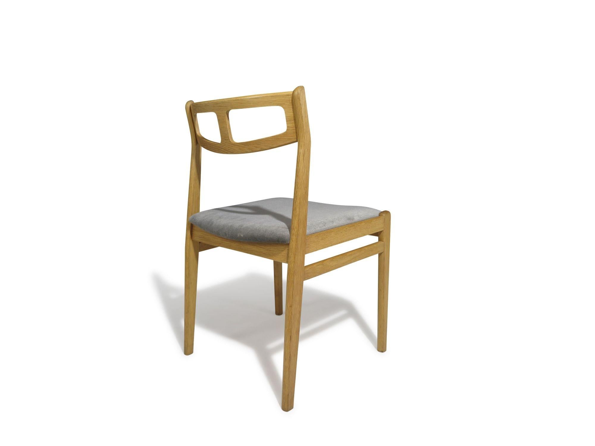 Sechs (6) Dänische Esszimmerstühle aus Eiche Oak aus der Mitte des Jahrhunderts im Angebot 2