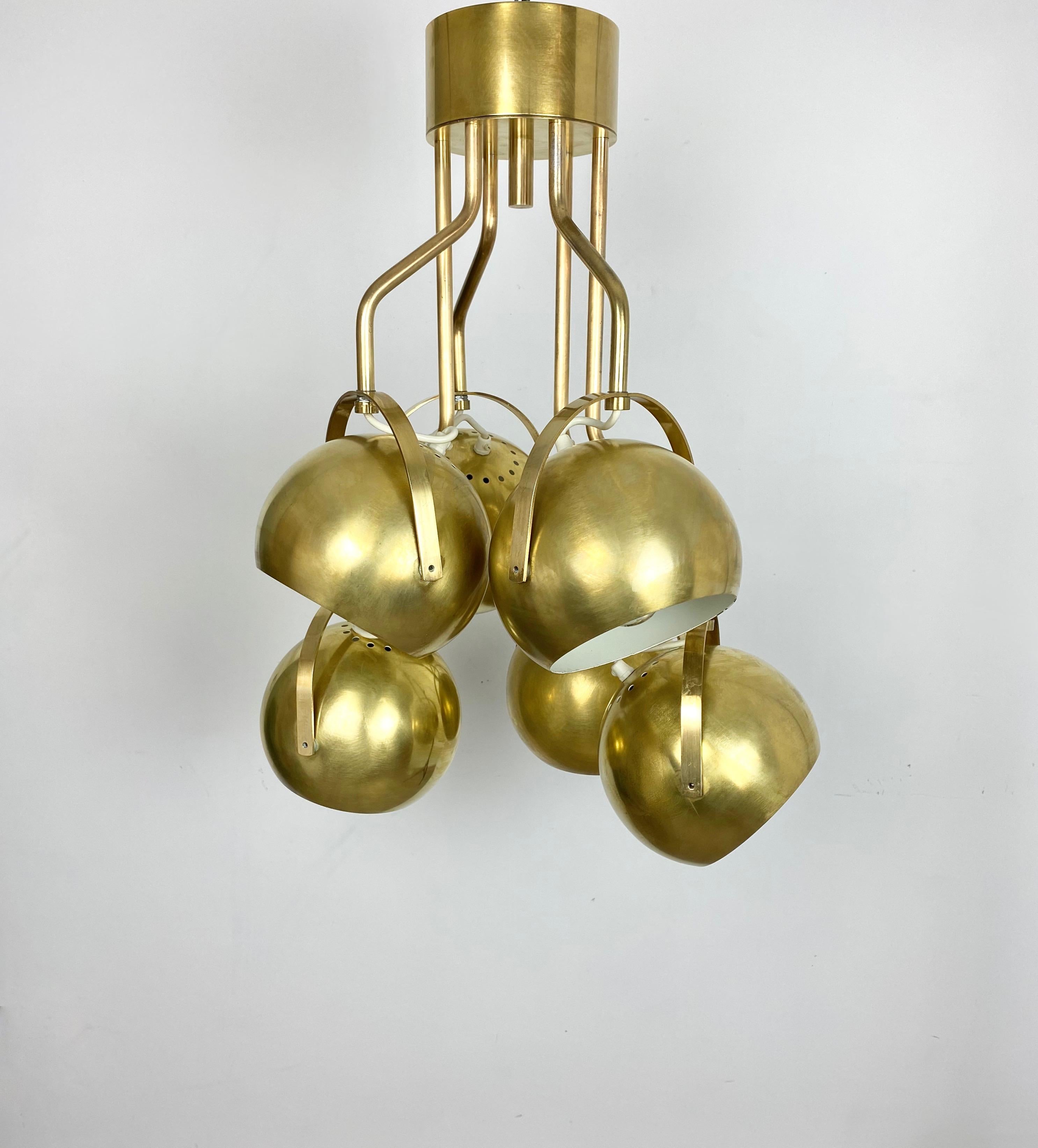 Lustre en laiton à six lumières réglables par Goffredo Reggiani, Italie, années 1960 en vente 7