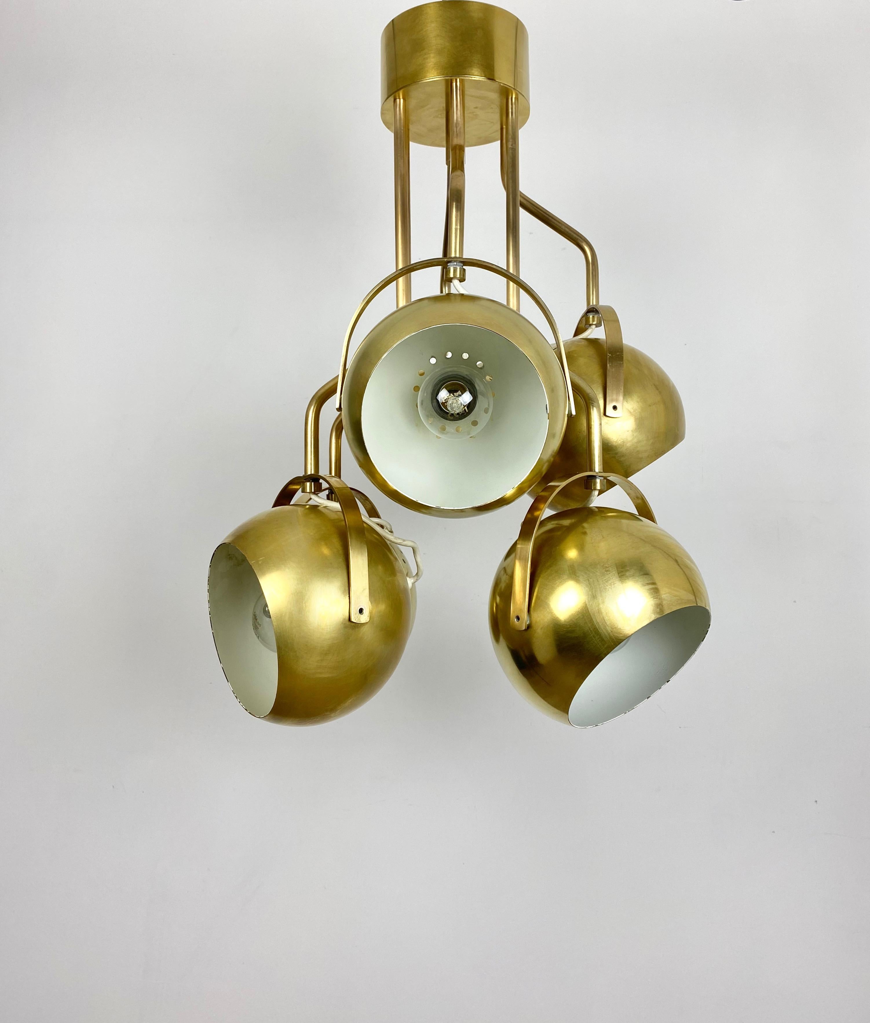 Italian Six Adjustable Lights Brass Chandelier by Goffredo Reggiani, Italy, 1960s For Sale