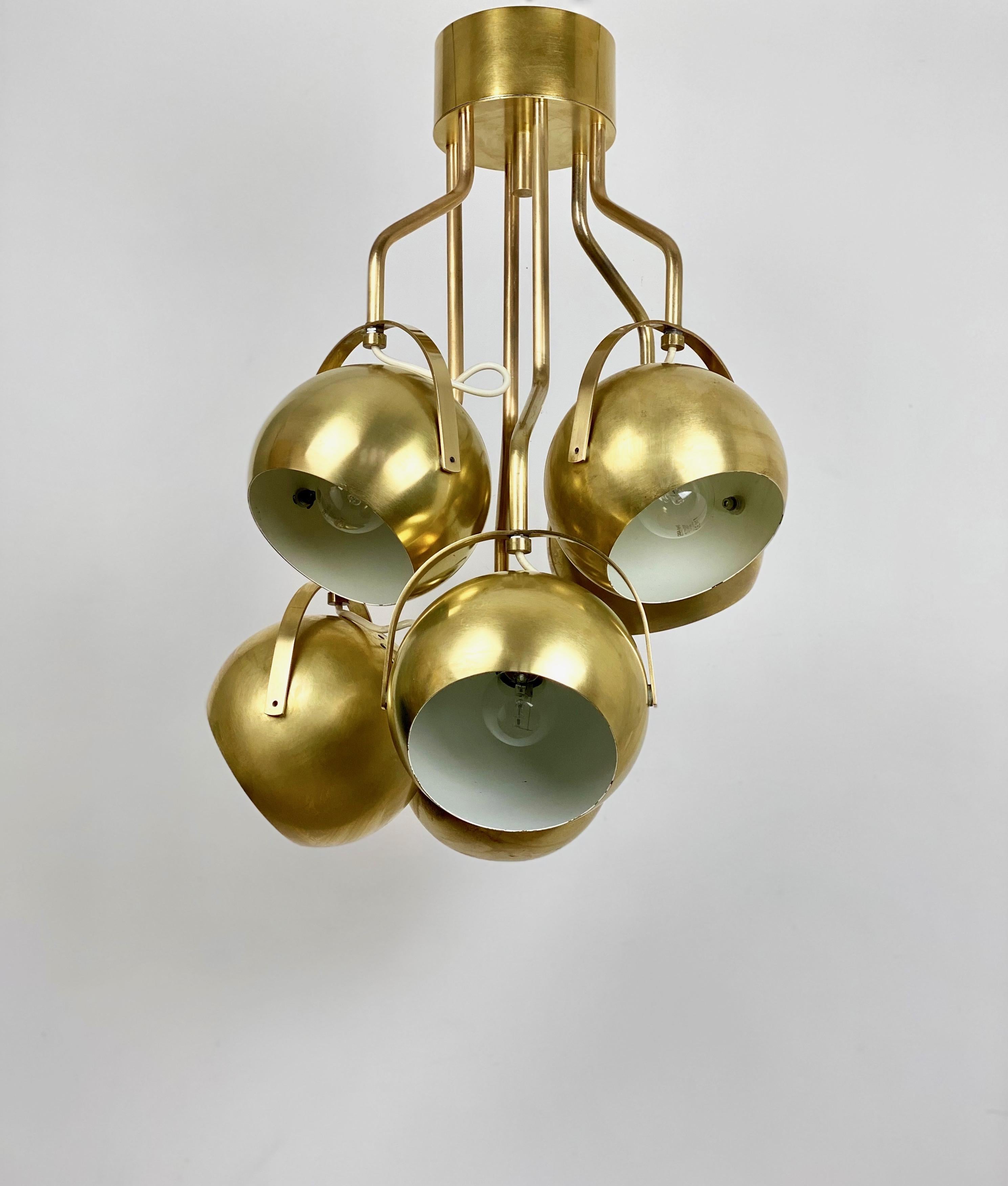 Six Adjustable Lights Brass Chandelier by Goffredo Reggiani, Italy, 1960s For Sale 2