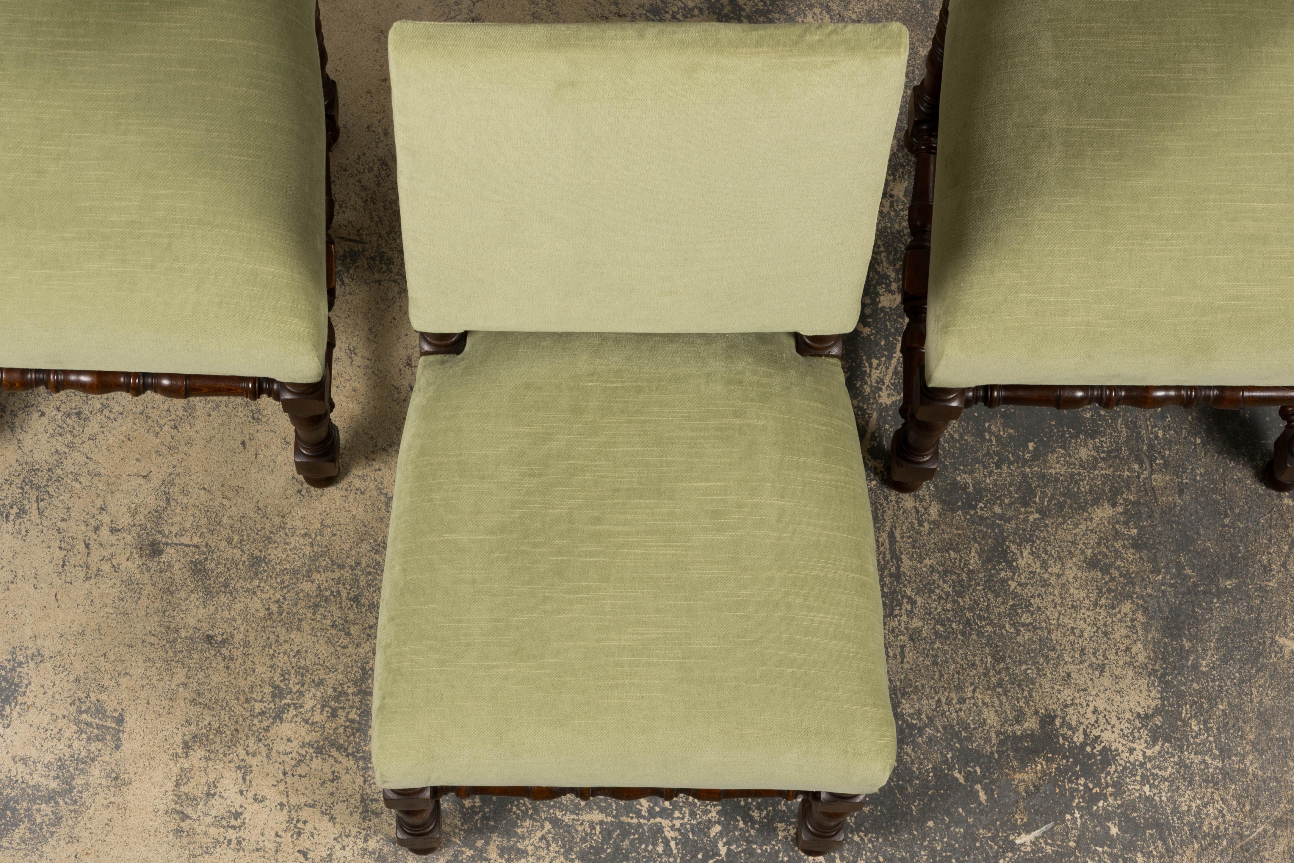 Six Antique French Louis XIII Style Oak Dining Chairs In Laurel Green Velvet In Good Condition For Sale In Astoria, NY