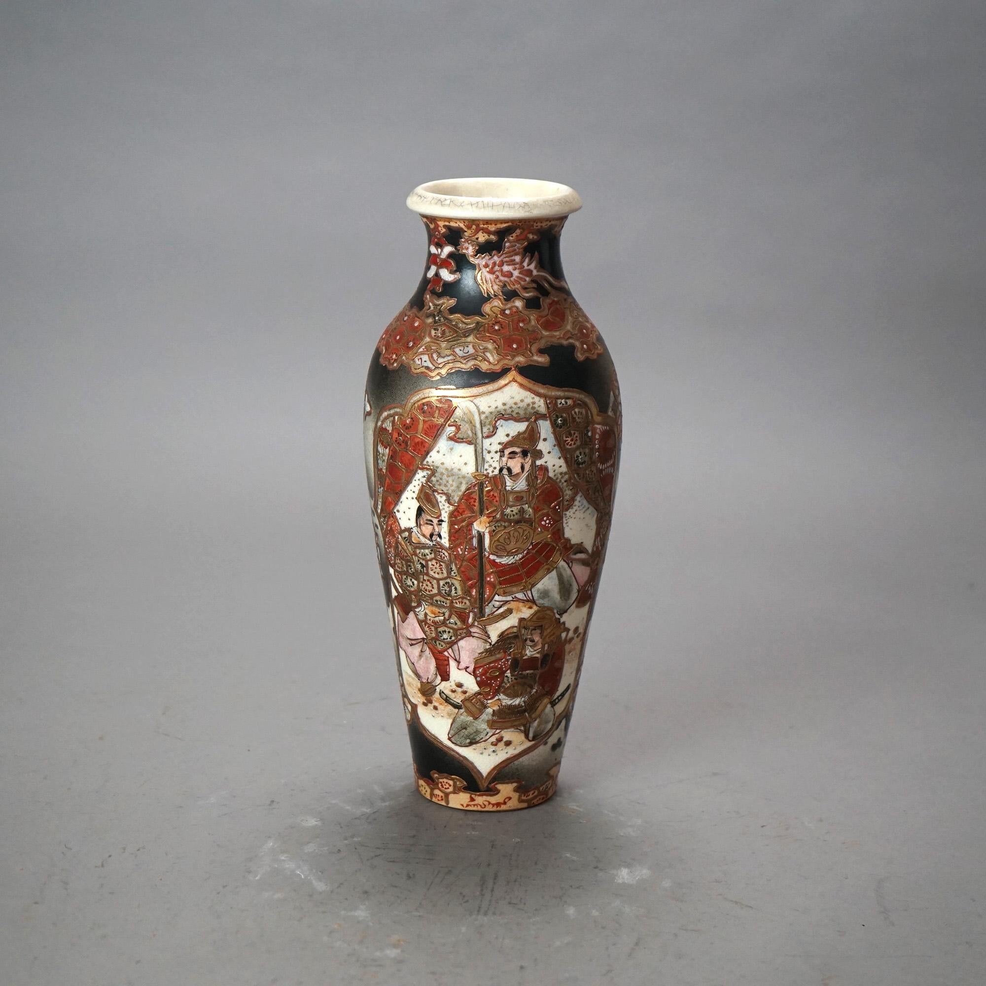 Sei antichi vasi giapponesi in ceramica Satsuma dipinti a mano C1920 in vendita 5