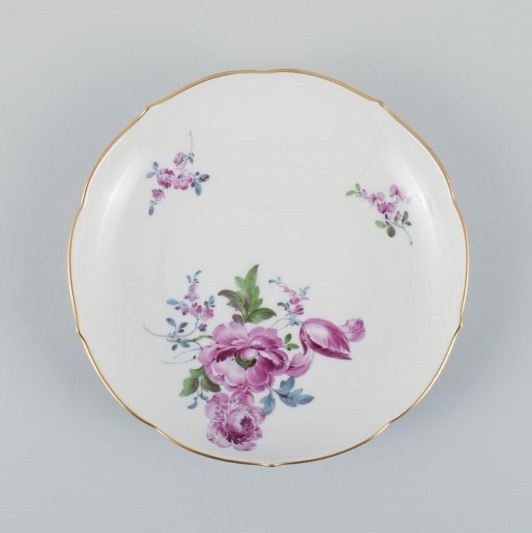 Hand-Painted Six antique Meissen plates in porcelain. Approx. 1900 For Sale