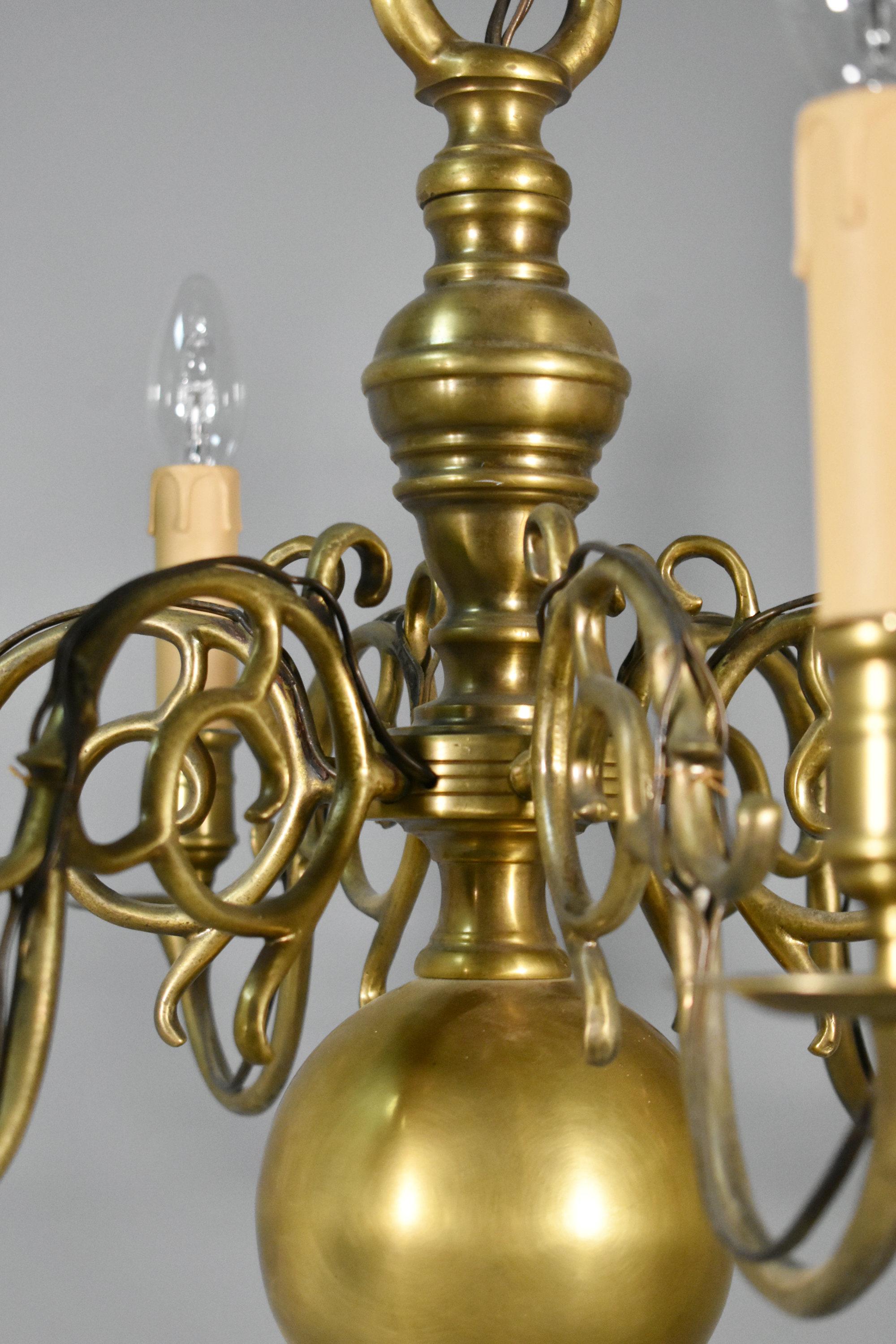 Six Arm Antique Dutch Bronze Chandelier (19. Jahrhundert) im Angebot