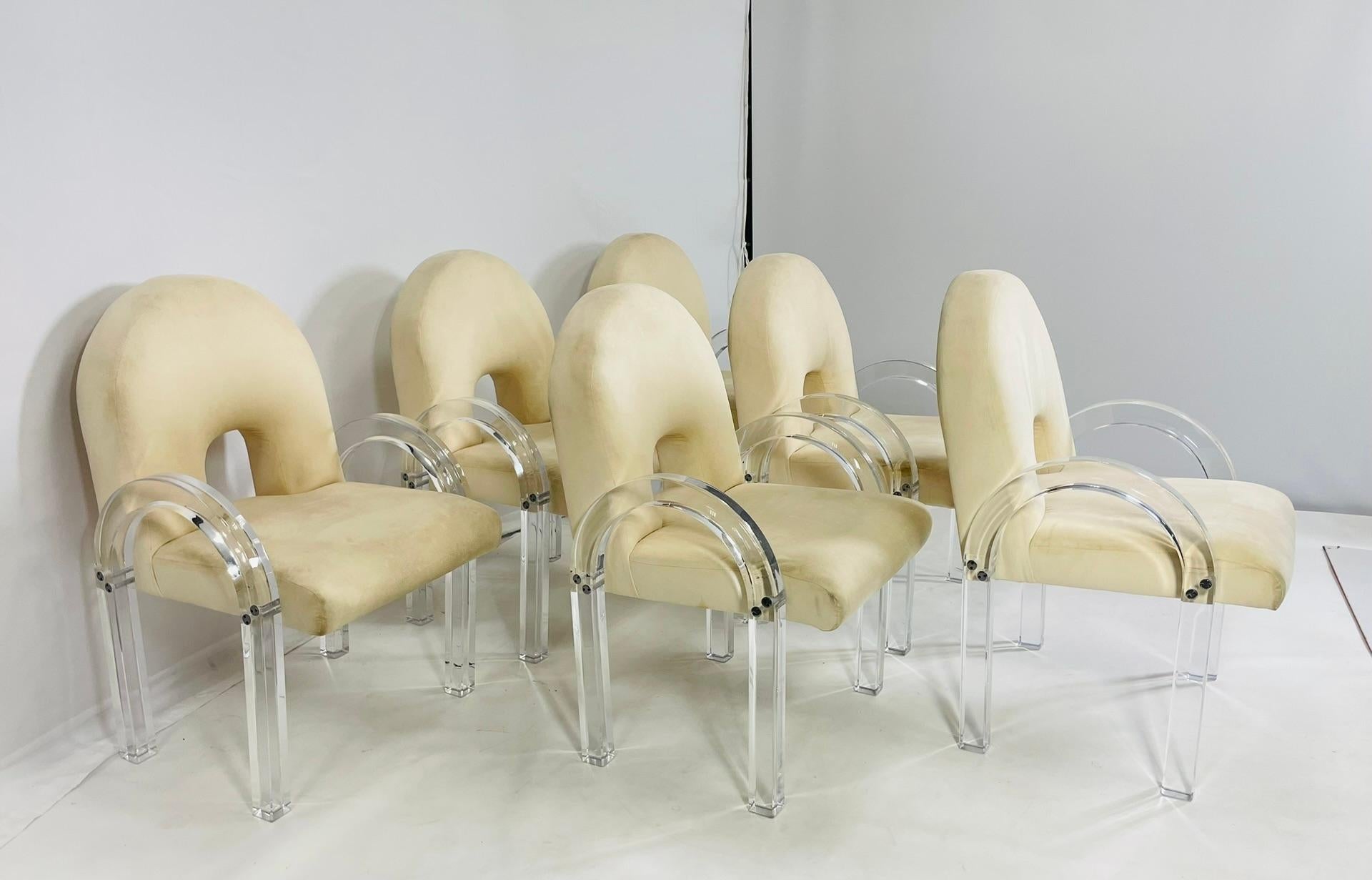 Sechs Sessel mit Lucite-Rahmen von Charles Hollis Jones, signiert und nummeriert im Zustand „Gut“ im Angebot in Los Angeles, CA