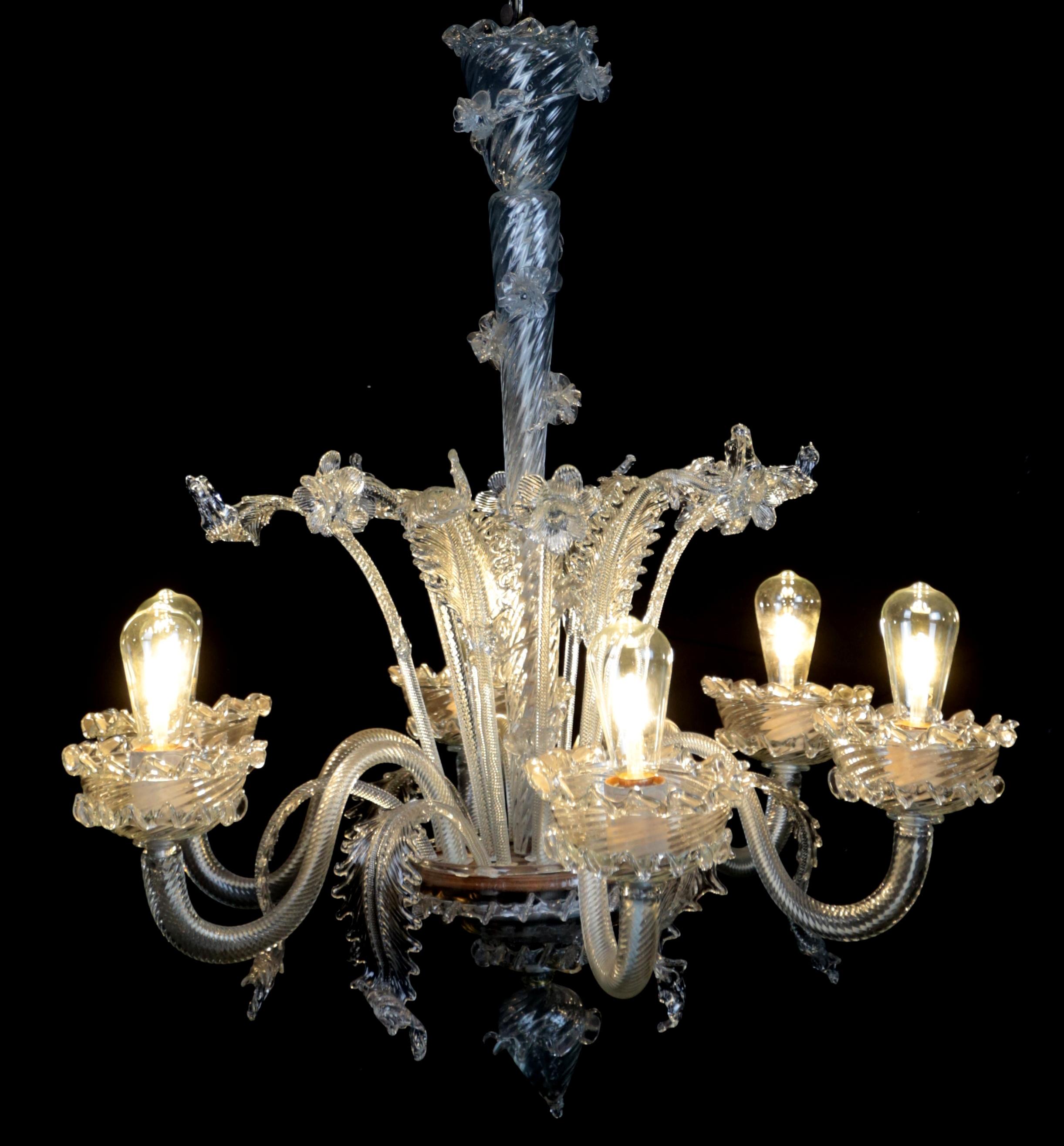 Six-arm Venetian Murano chandelier. Restored In Good Condition For Sale In STRAČOV, CZ