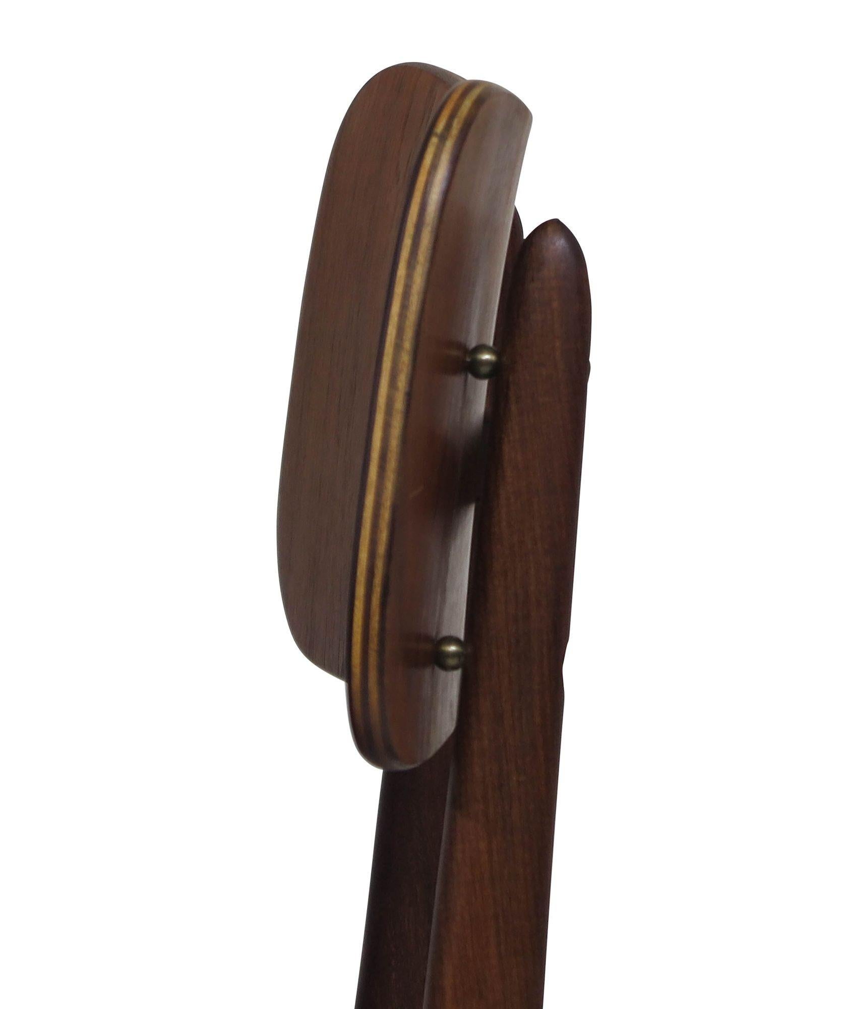 A olio Sei sedie da pranzo Arne Hovmand-Olsen in noce e teak, 30 disponibili in vendita