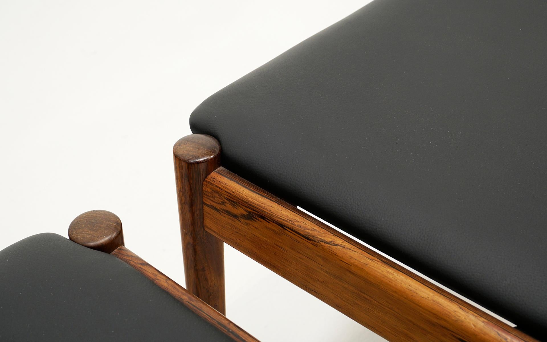 Six Arne Vodder Dining Chairs in Brazilian Rosewood and Black Leather.  Signed. For Sale 2