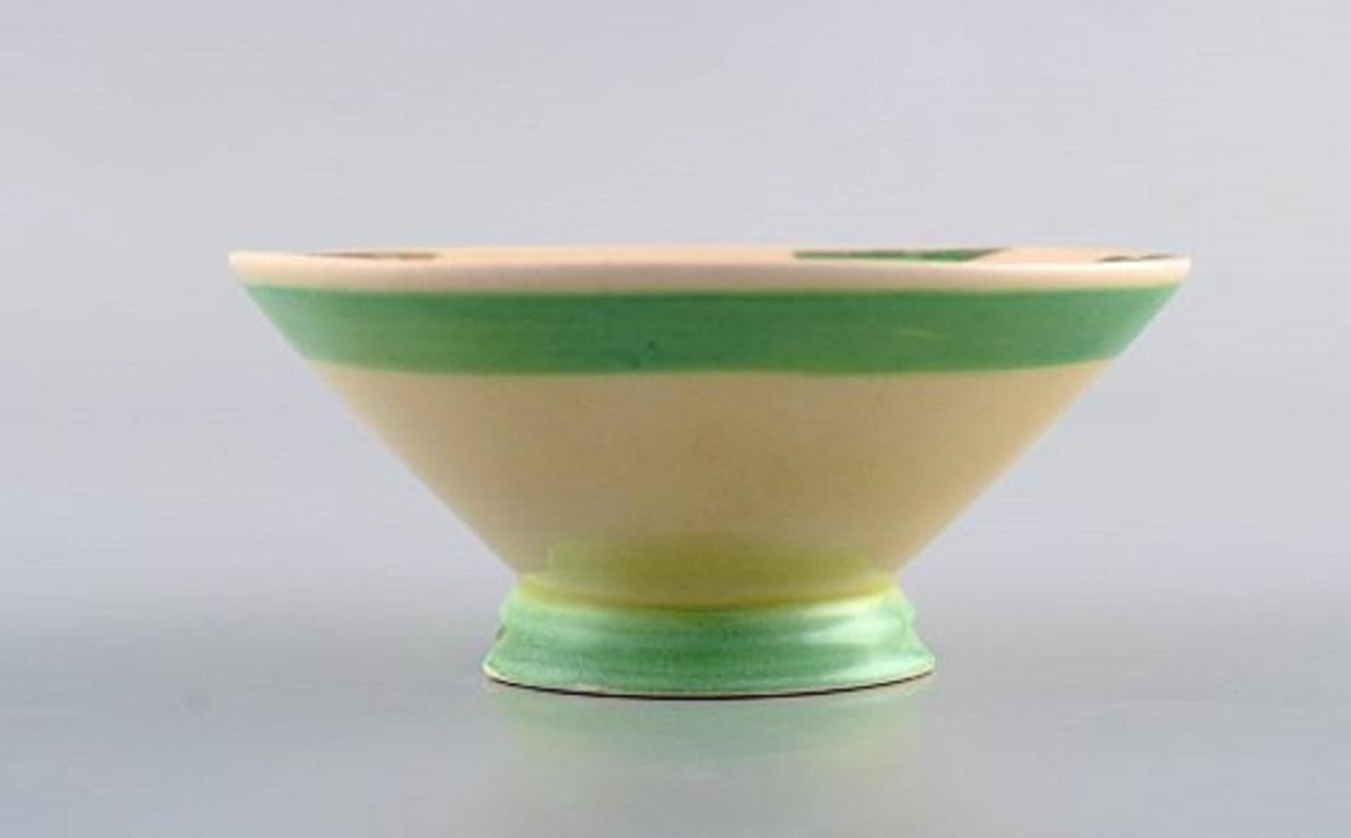 Six Art Deco Bowls, Dishes and Plates in Porcelain, Royal Doulton, England In Good Condition In Copenhagen, DK