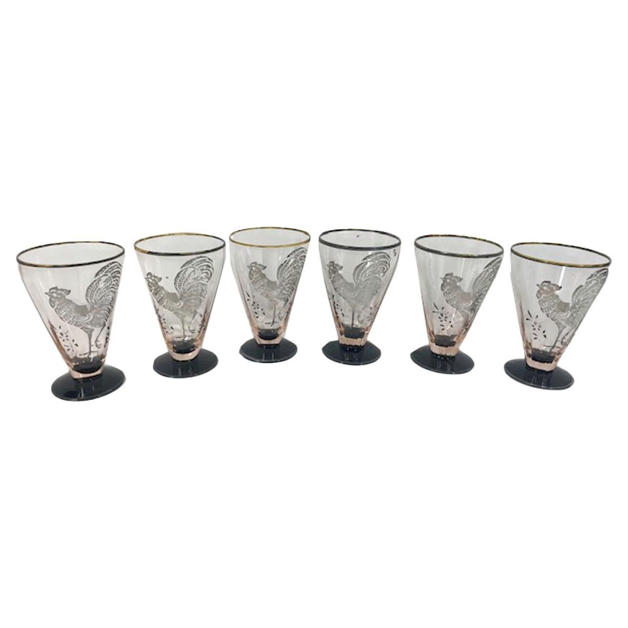 Six verres à cocktail Art Déco en rose pâle avec pied noir et superposition d'argent en vente