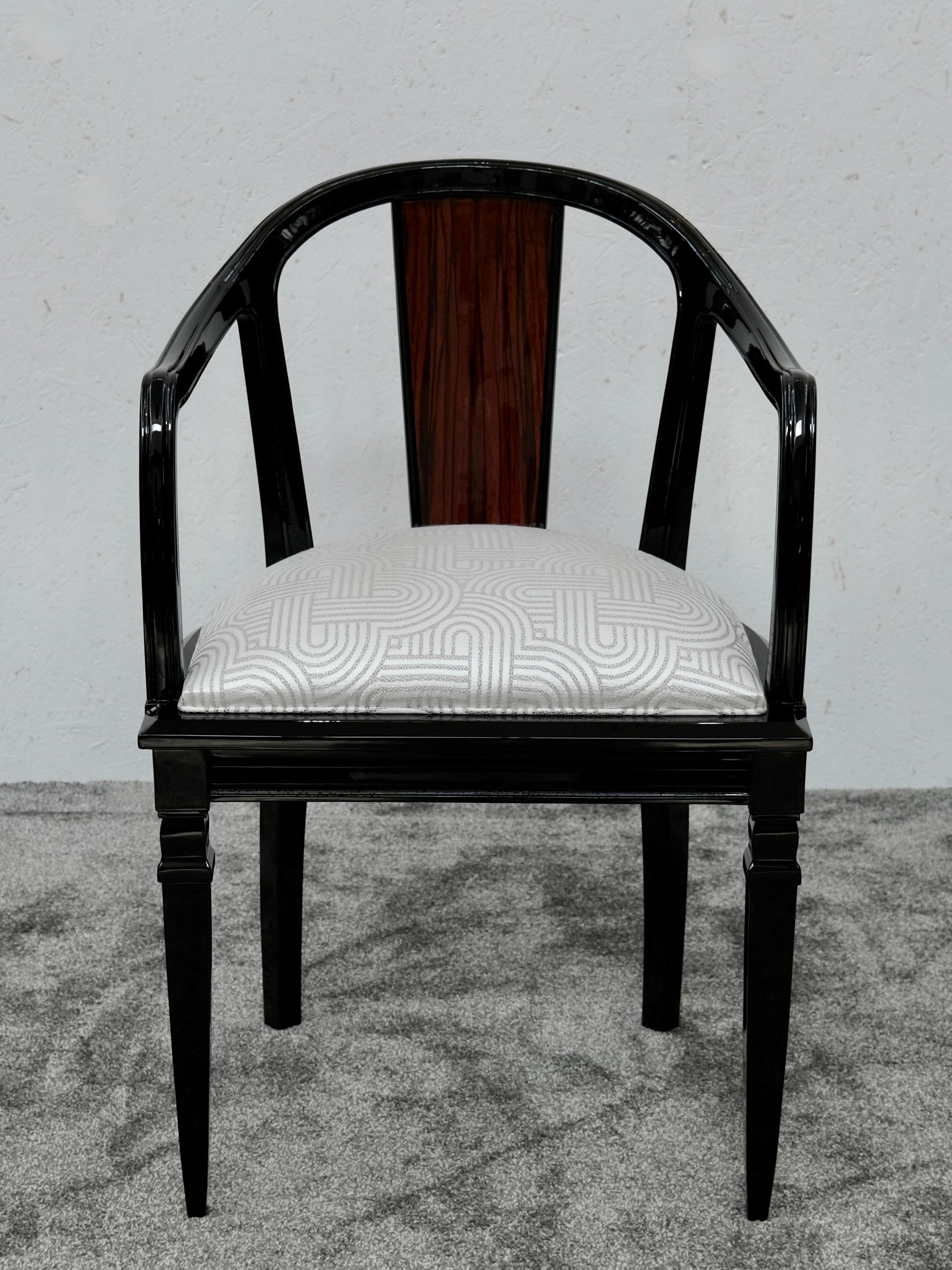 Sei sedie da pranzo Art Déco, nero lucido con impiallacciatura di Macassar, Francia anni '30 In condizioni buone in vendita a Ulm, DE