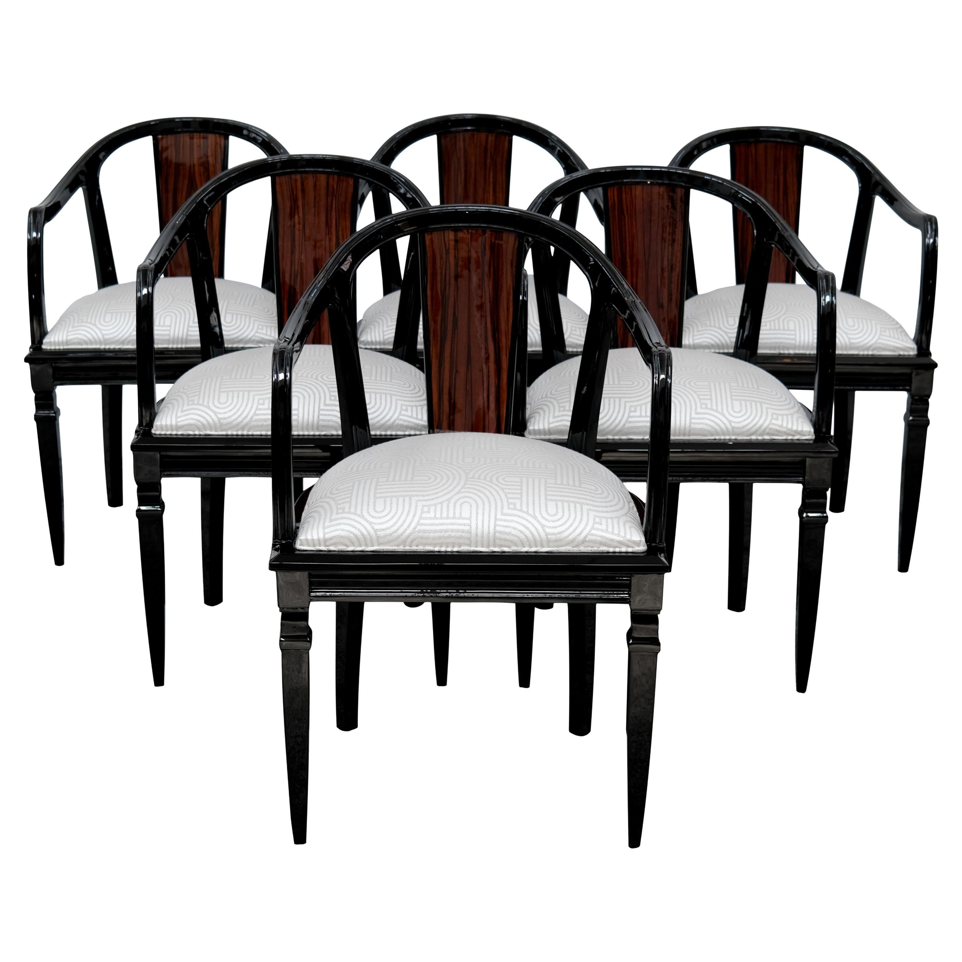 Six chaises de salle à manger Art Déco, noir brillant avec placage de macassar, France, années 1930