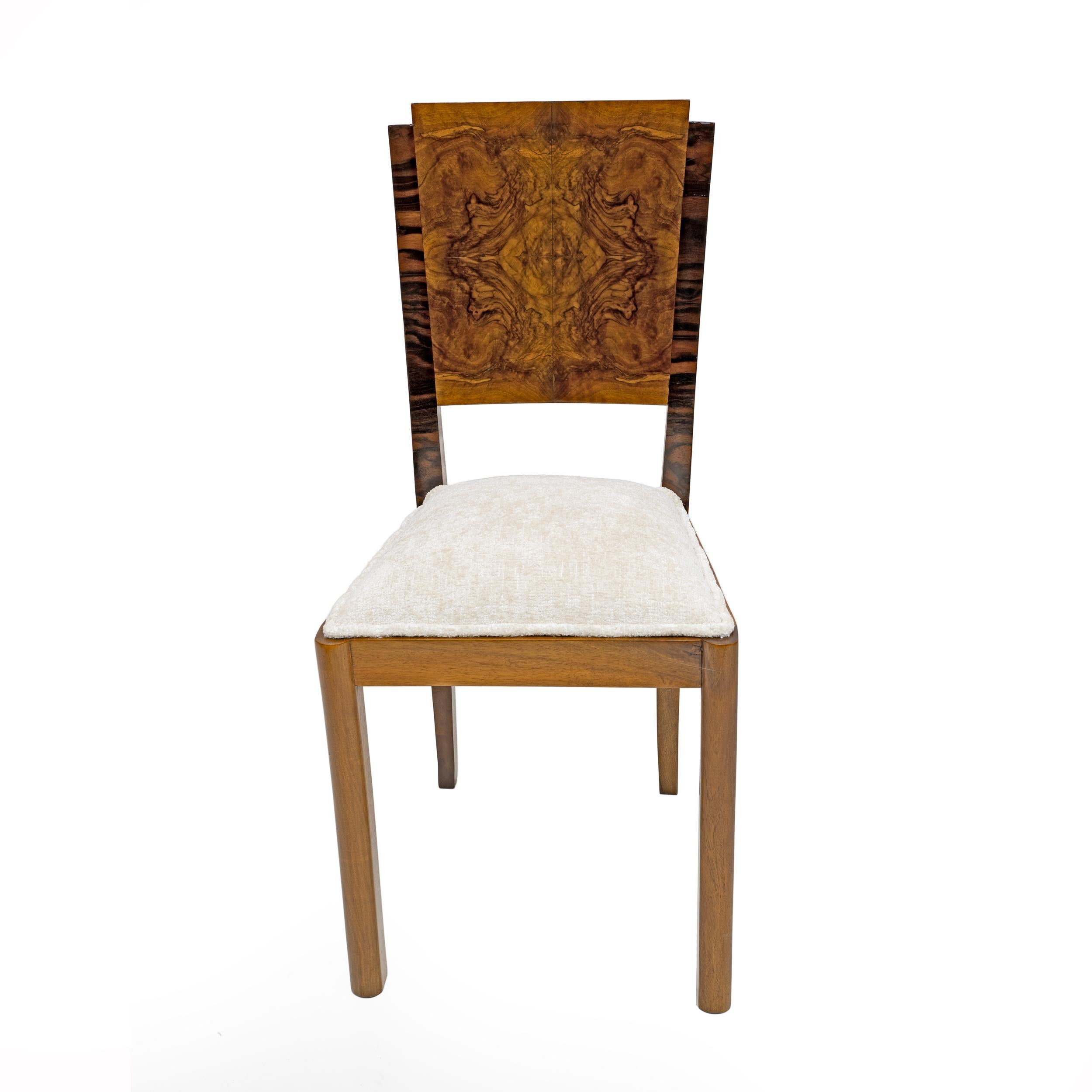 Art Deco Six Art Dèco Italian Walnut Dining Chairs, 1940s For Sale
