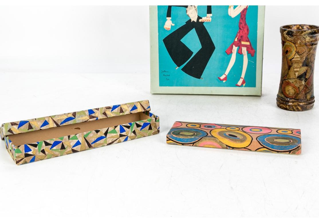 Six boîtes à motifs Art Déco, John Held Jr Box et un vase Art Déco déco en vente 2