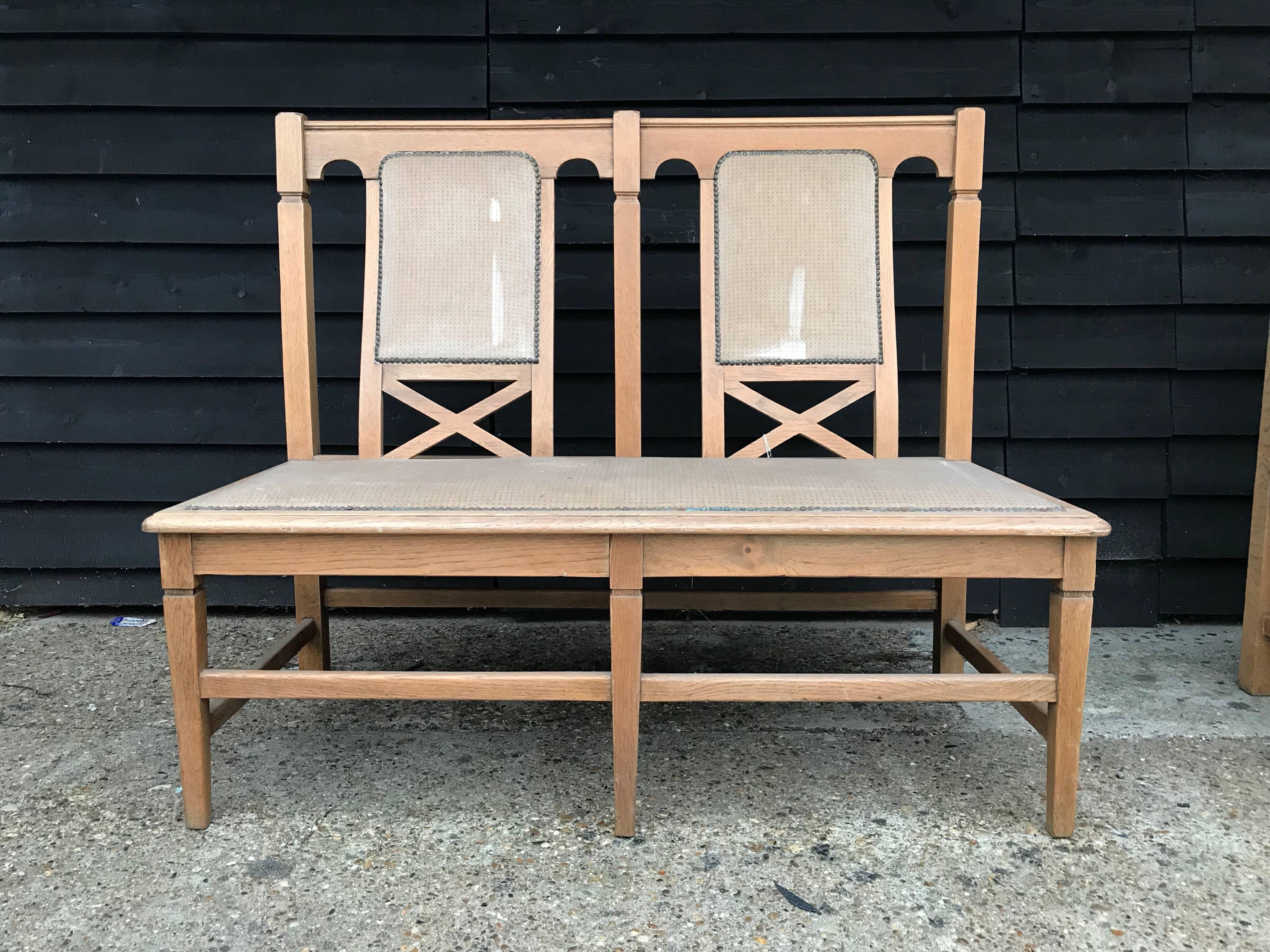 Six Arts & Crafts matching oak cafe settles, benches or loveseats with shaped backrests.
Attributed to Wylie & Lochhead.
Would also work great in a cafe, bar or your own dining or breakfast room.
Six matching, but with subtle design differences
