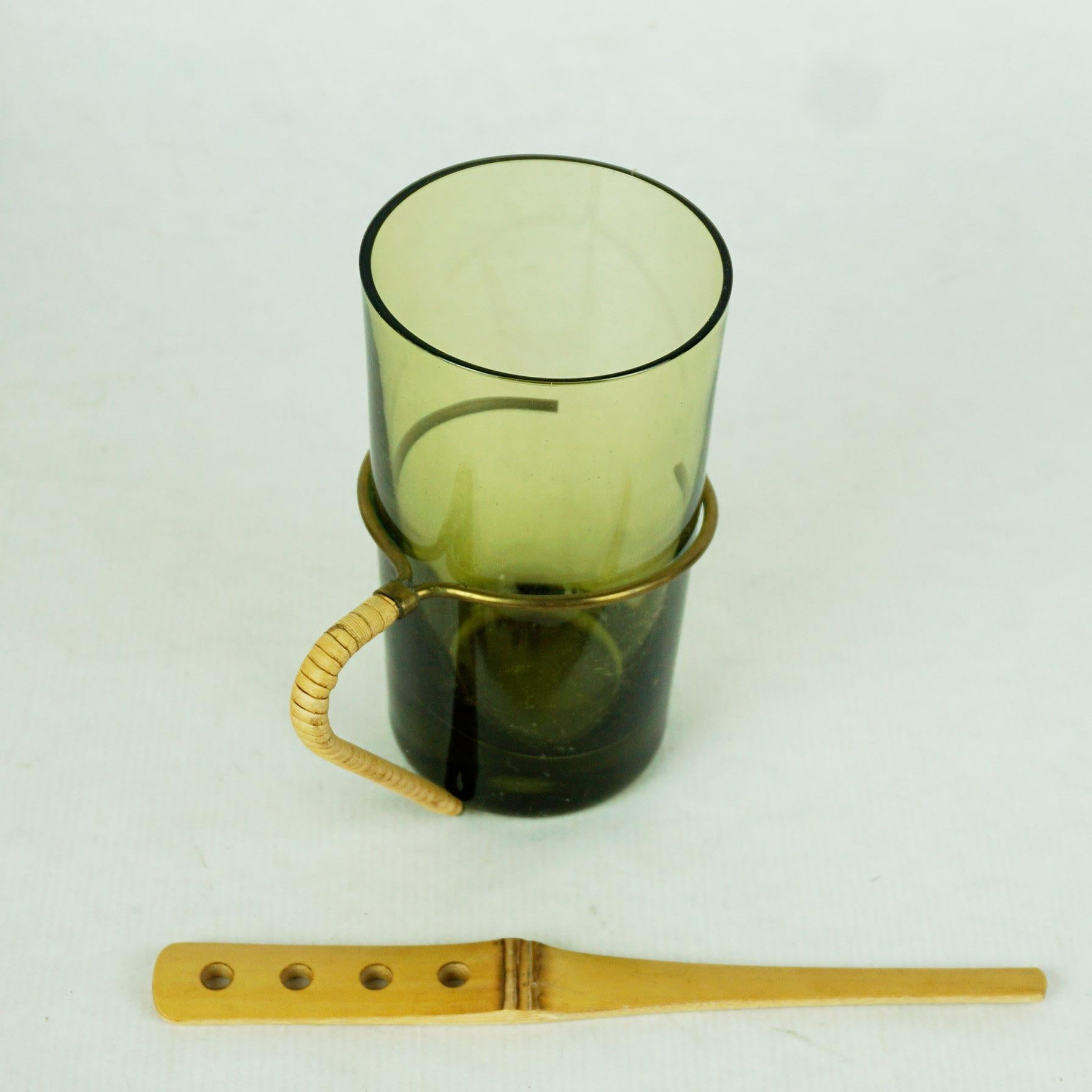 Six Austrian Midcentury green Glasses with Bamboo Stirrers by Carl Auböck 2
