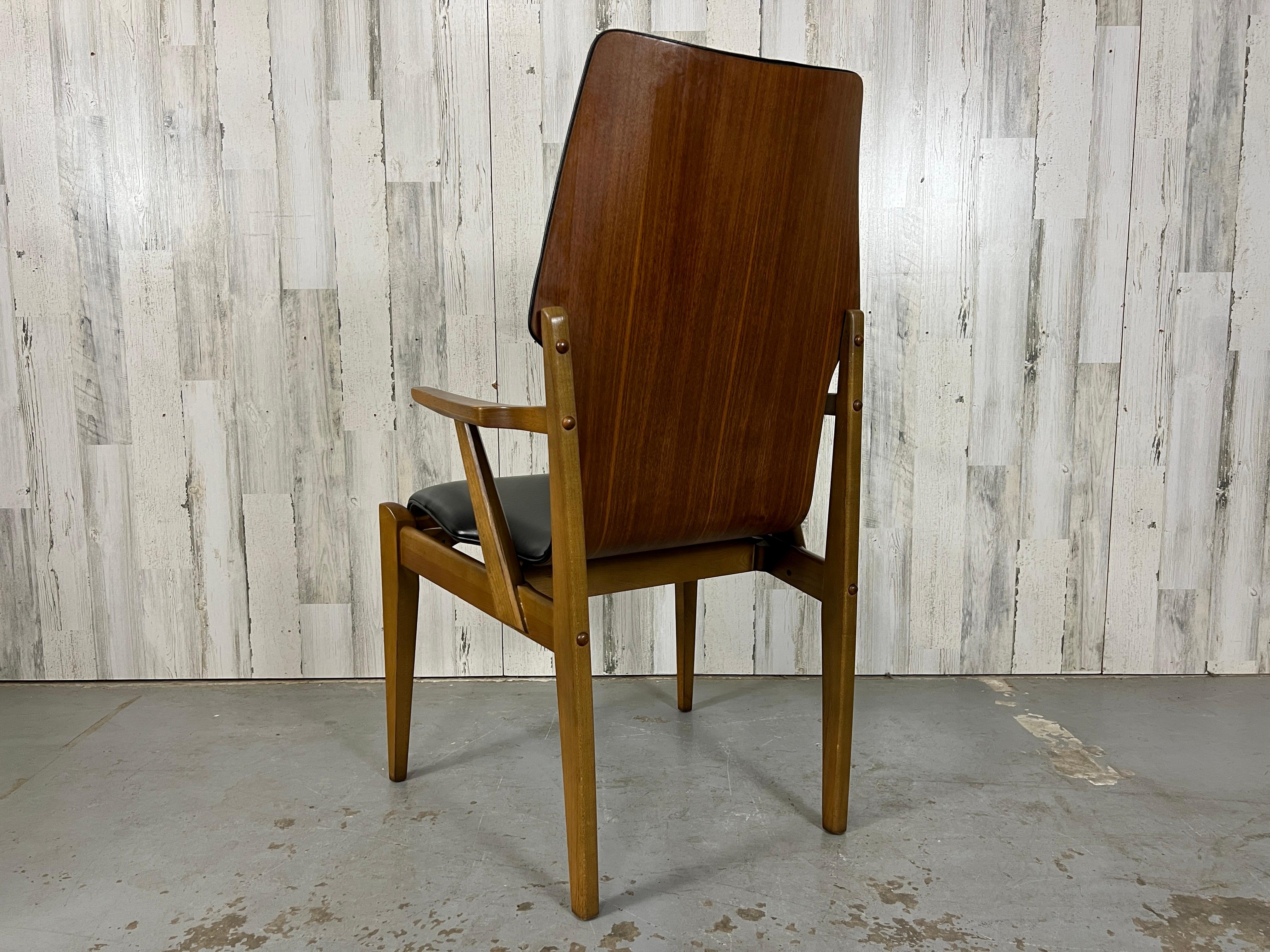 Six Bentwood Walnut Dining Chairs  For Sale 13