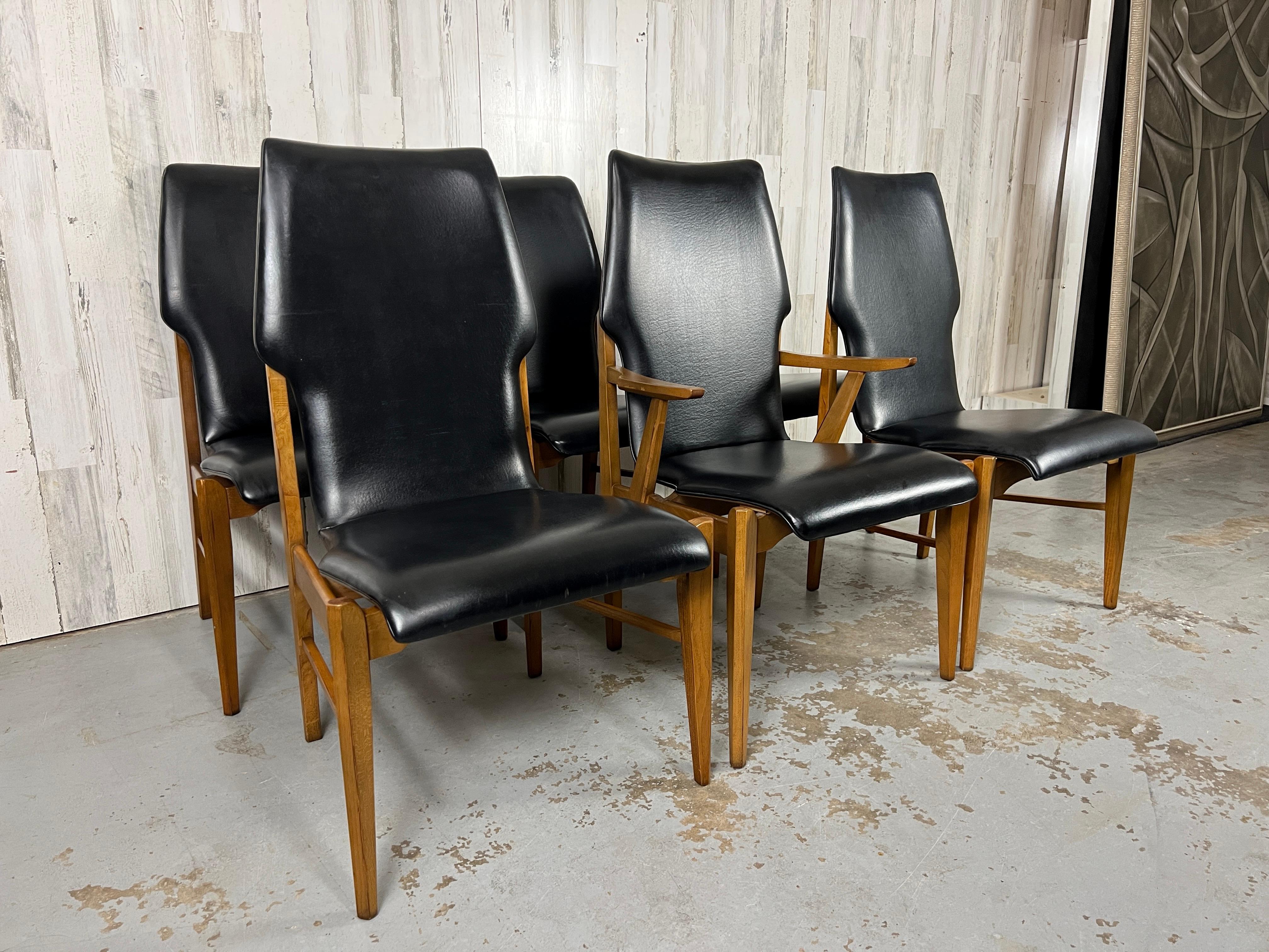 Mid-Century Modern Six Bentwood Walnut Dining Chairs  For Sale
