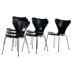 Vintage Six Black Arne Jacobsen Dining chairs Mod. 3107 for Fritz Hansen Denmark 1964