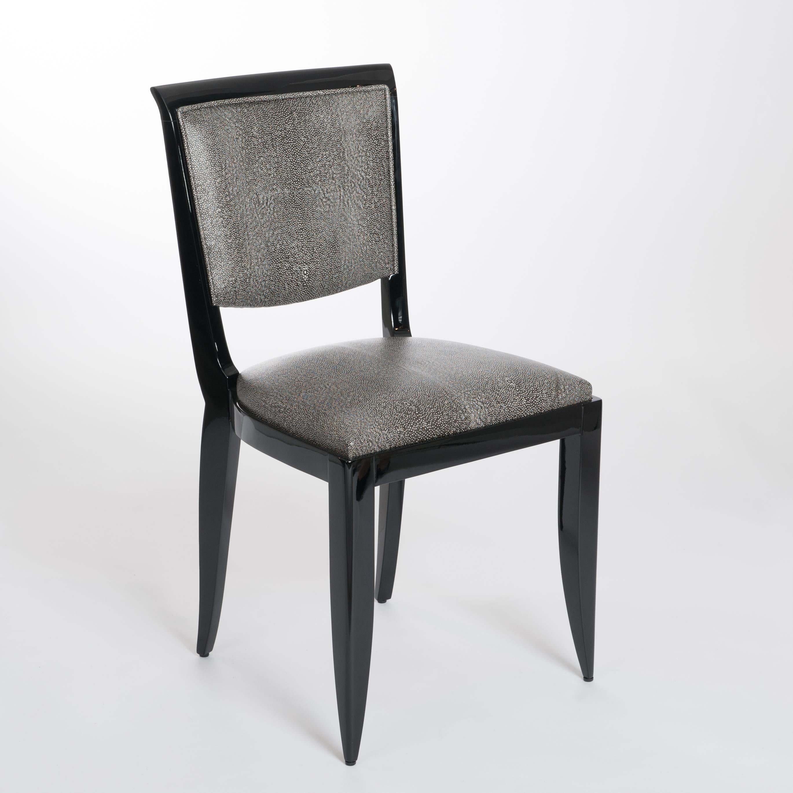 Fait main 6 Chaises de salle à manger Art Déco noires Noir-Blanc Raydesign Cuir coloré 1930s en vente