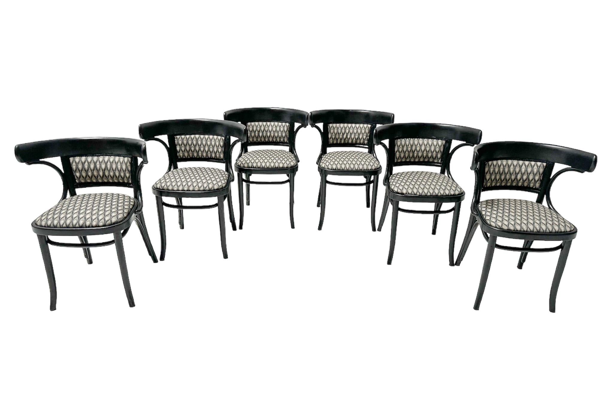Six Black Lacquered Vienna Secession Armchairs by Thonet, 1920s In Good Condition For Sale In Amsterdam, NL