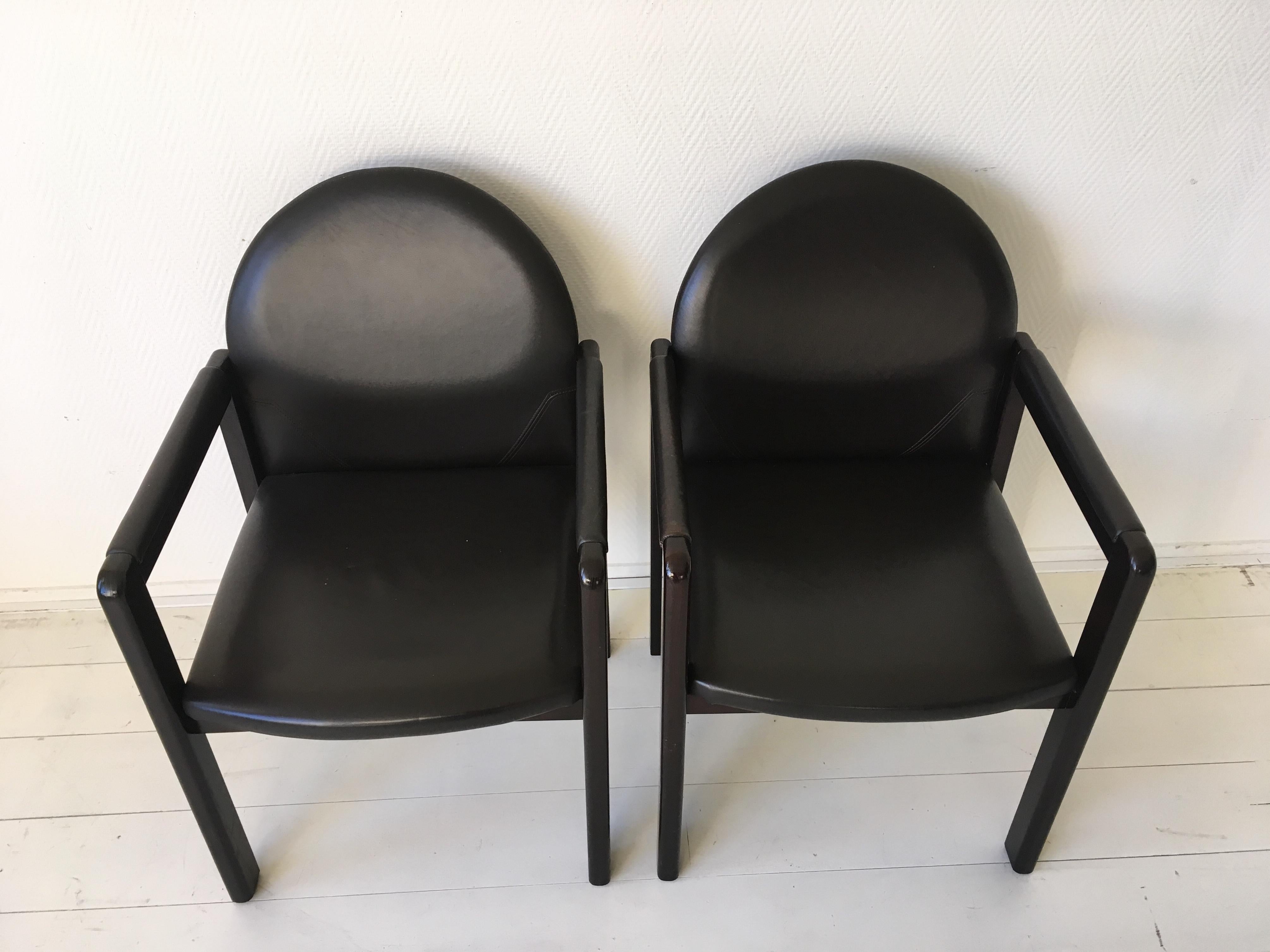 Six Black Leather and Wood Armchairs by Bulo For Sale 4