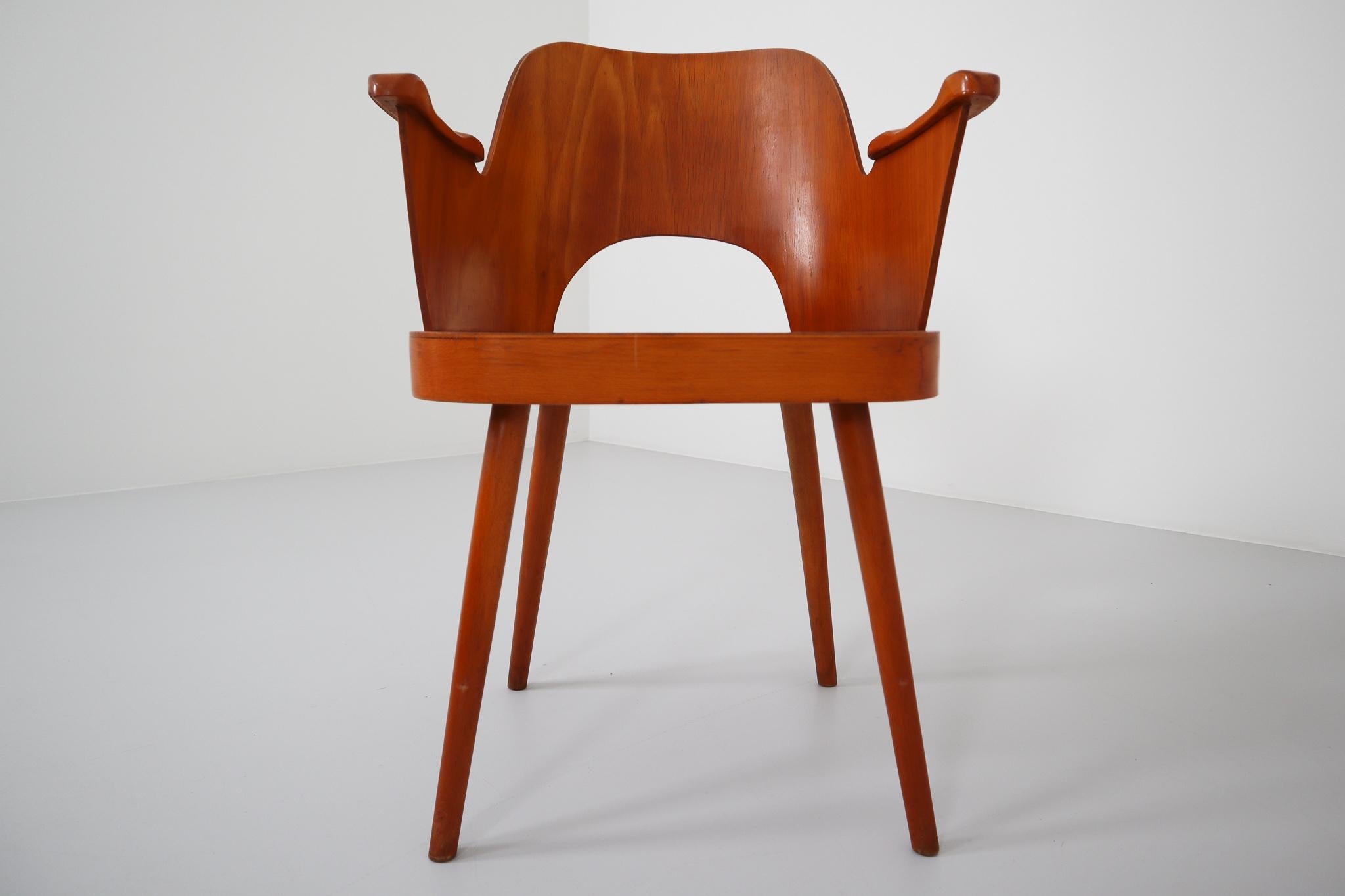 Mid-Century Modern Six Blonde Bentwood Armchairs by Oswald Haerdtl for Ton CZ 1960s