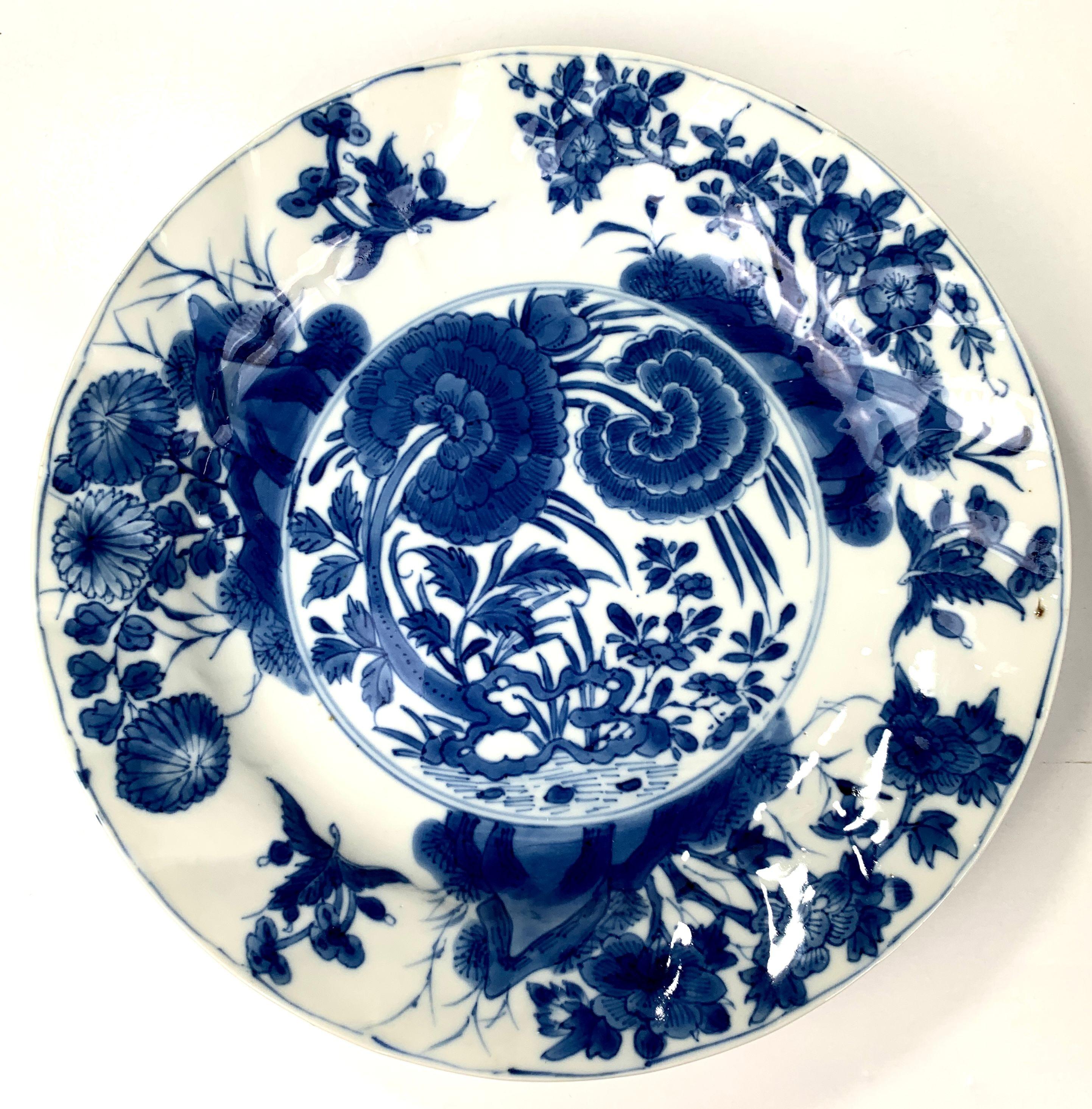 Six Blue and White Chinese Porcelain Dishes Kangxi Era Made c-1700 1