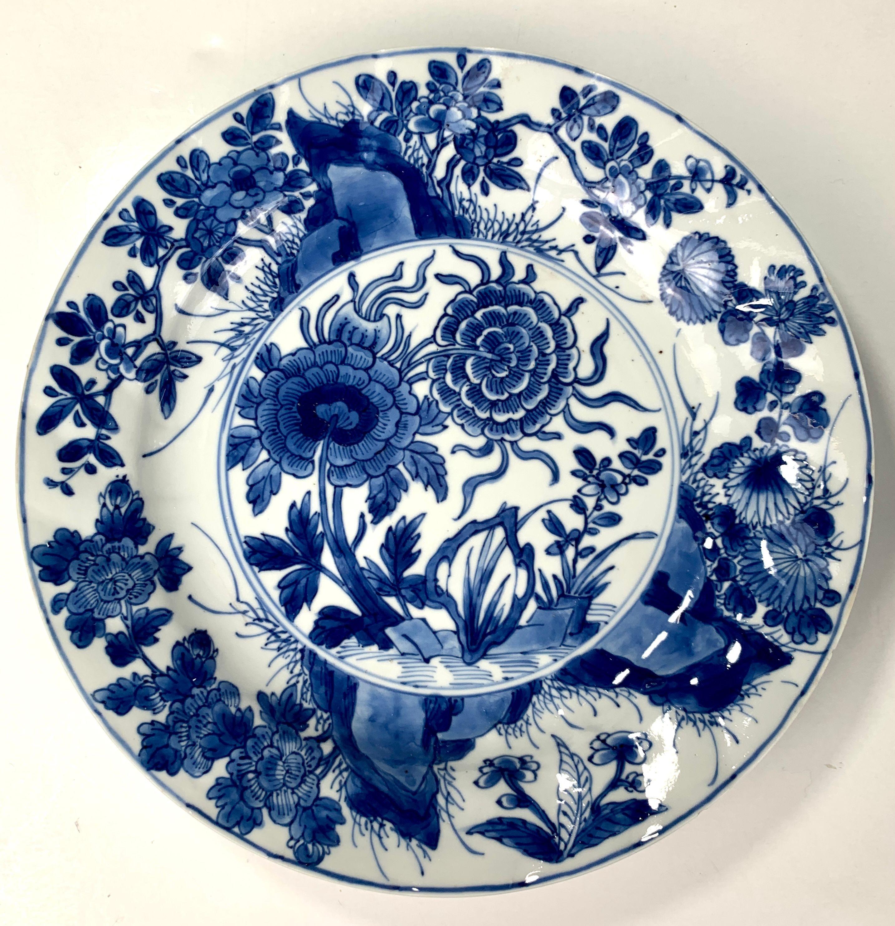 Six Blue and White Chinese Porcelain Dishes Kangxi Era Made c-1700 2