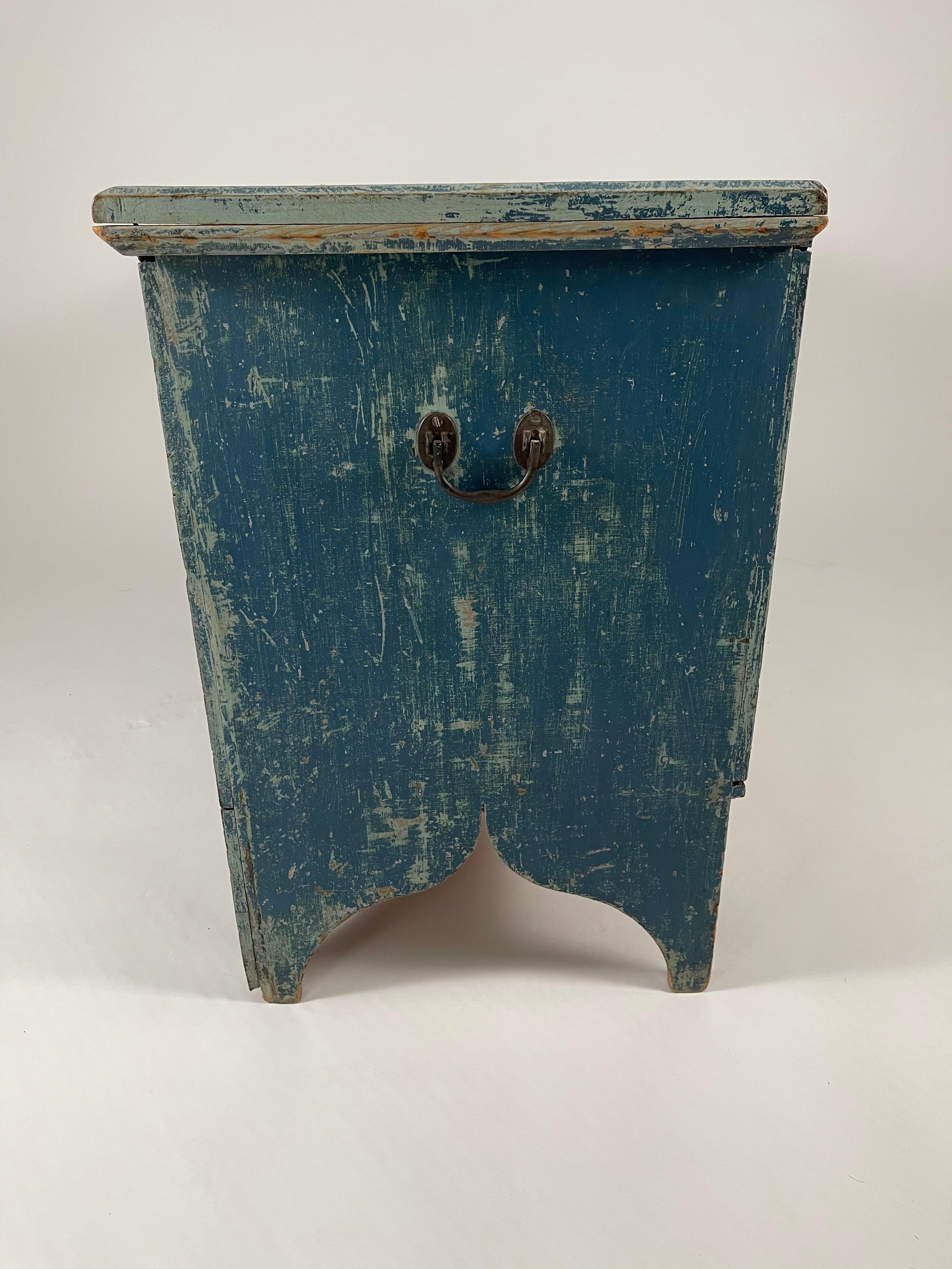 Six Board Blanket Chest in Original Old Blue Paint, circa 1830 4