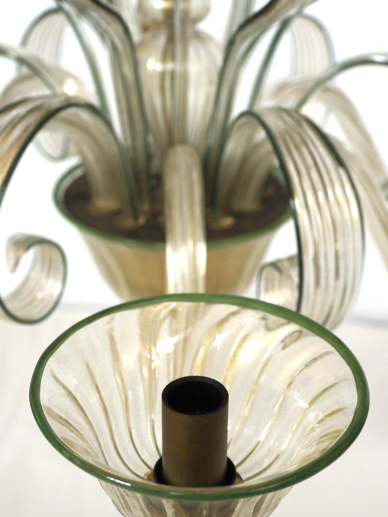 italien Lustre à six branches en cristal de couleur or et vert de Galliano Ferrero en vente