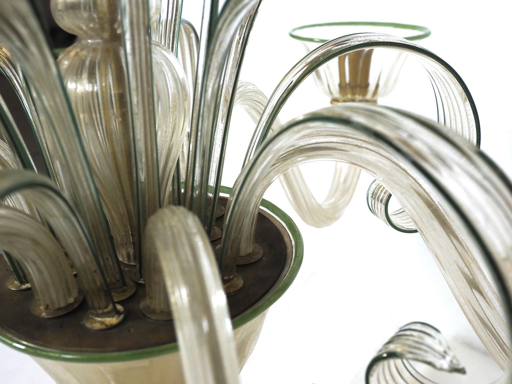 Fin du 20e siècle Lustre à six branches en cristal de couleur or et vert de Galliano Ferrero en vente