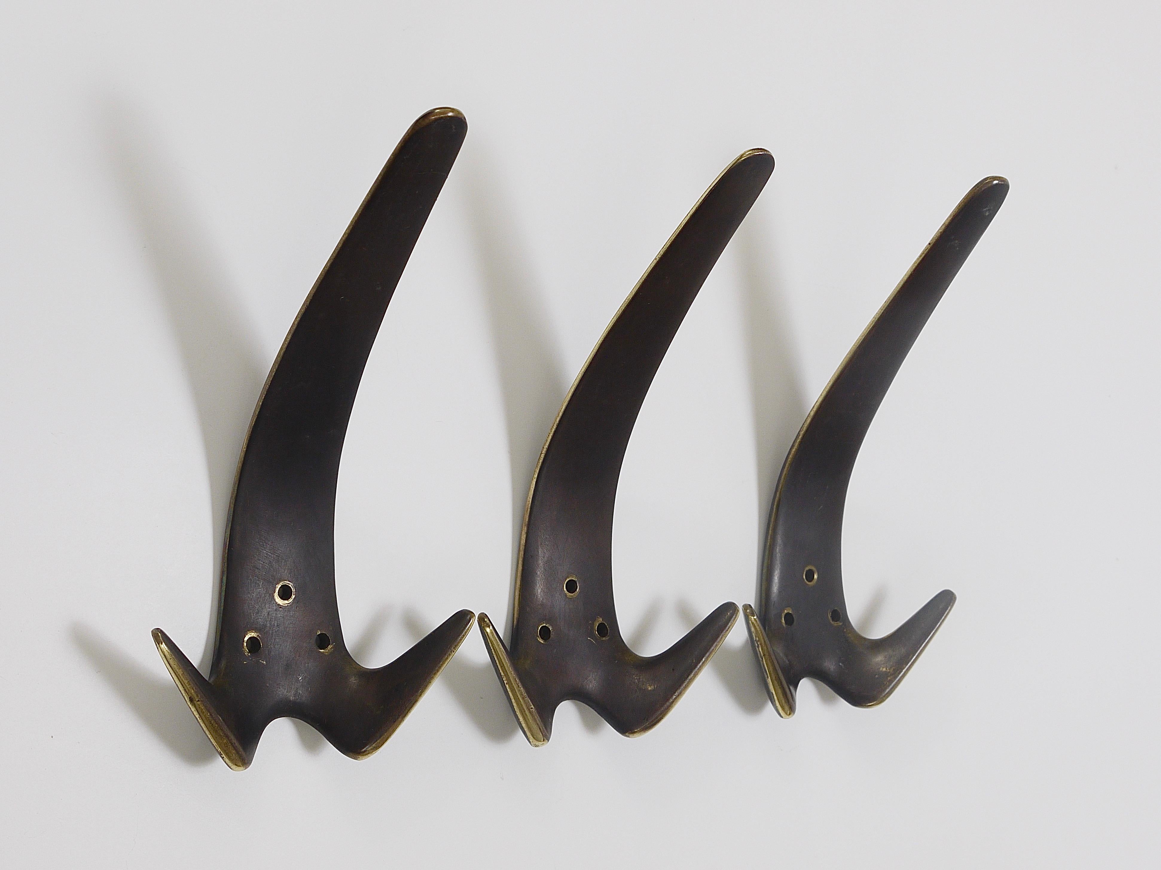 Mid-Century Modern Carl Aubock Two Large Brass Double Wall Coat Hooks #4056, Austria, 1950s For Sale
