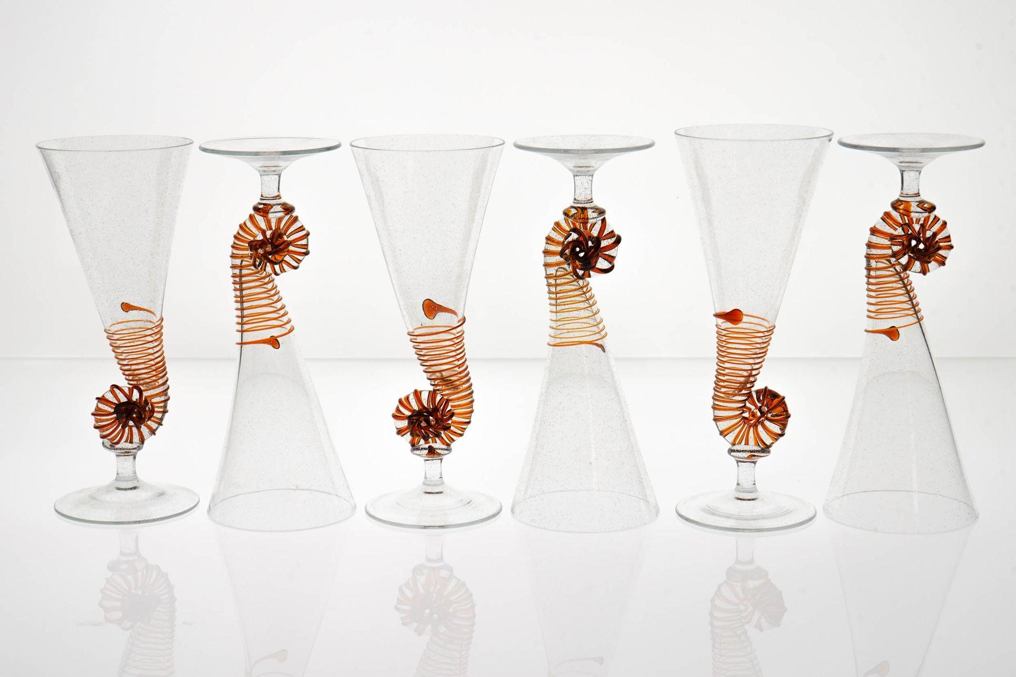 Six Cenedese Nautilus Flutes, Amber and Pulegoso Murano Glass, Signed For Sale 4