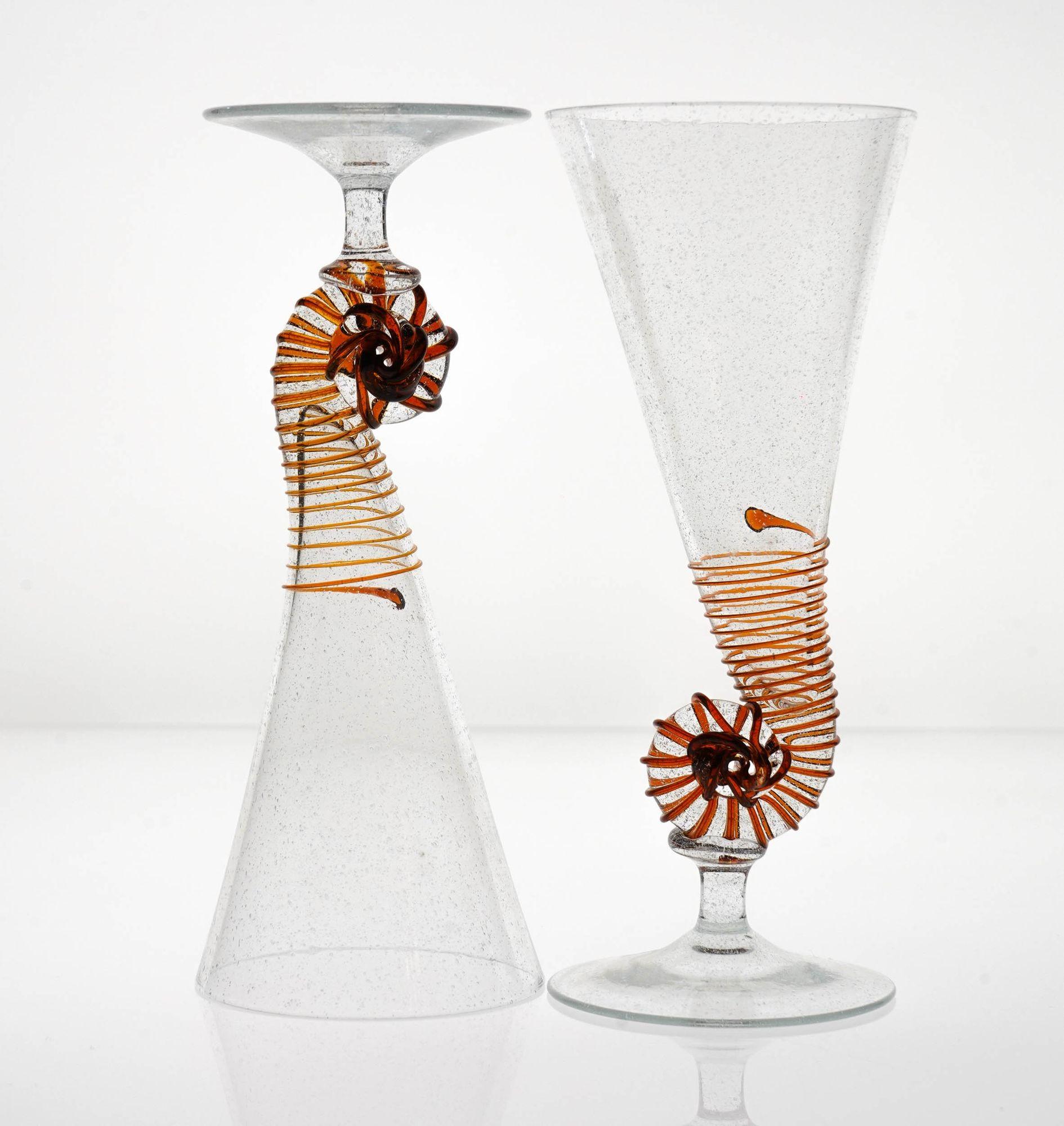 Six Cenedese Nautilus Flutes, Amber and Pulegoso Murano Glass, Signed For Sale 10