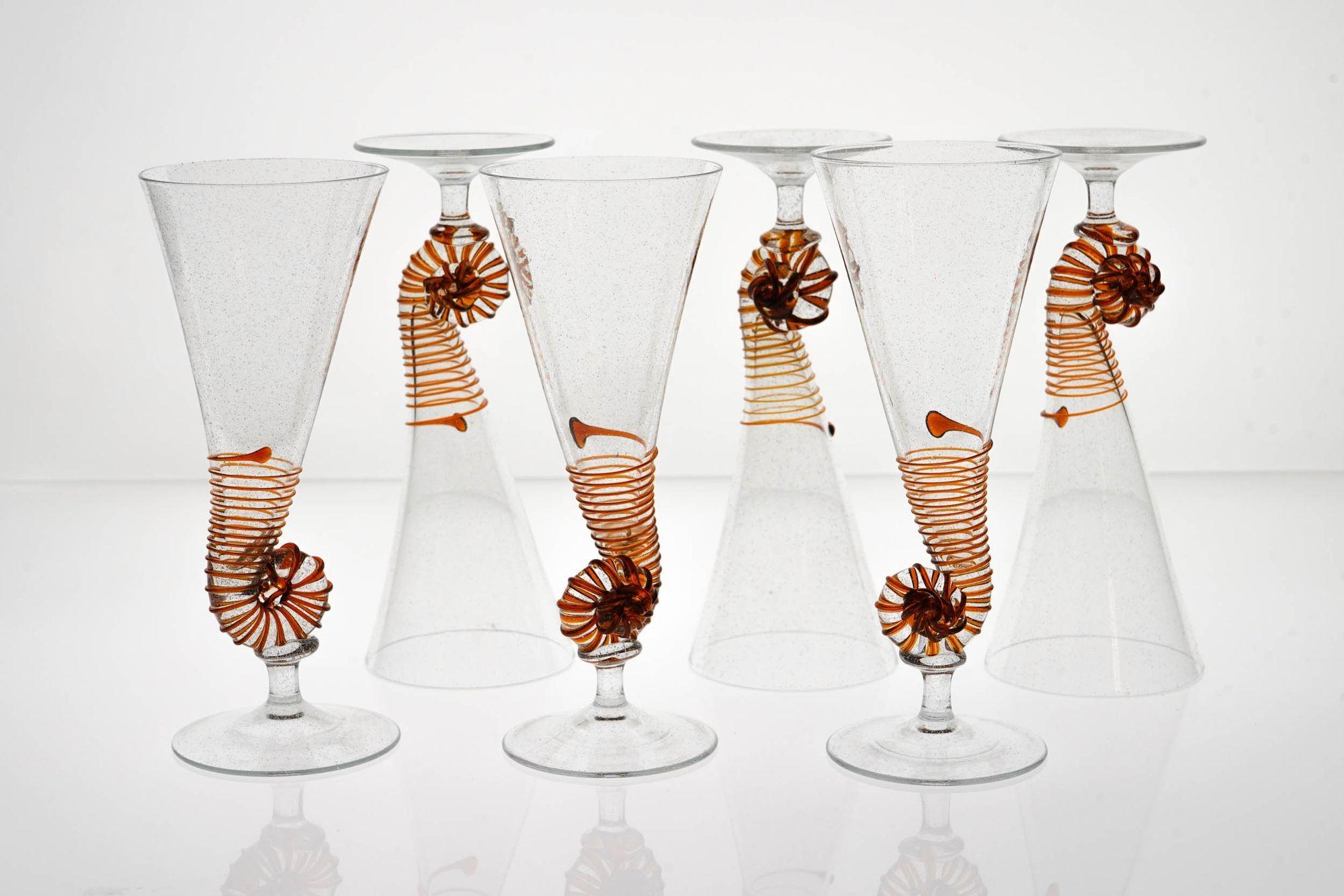 Six Cenedese Nautilus Flutes, Amber and Pulegoso Murano Glass, Signed For Sale 11