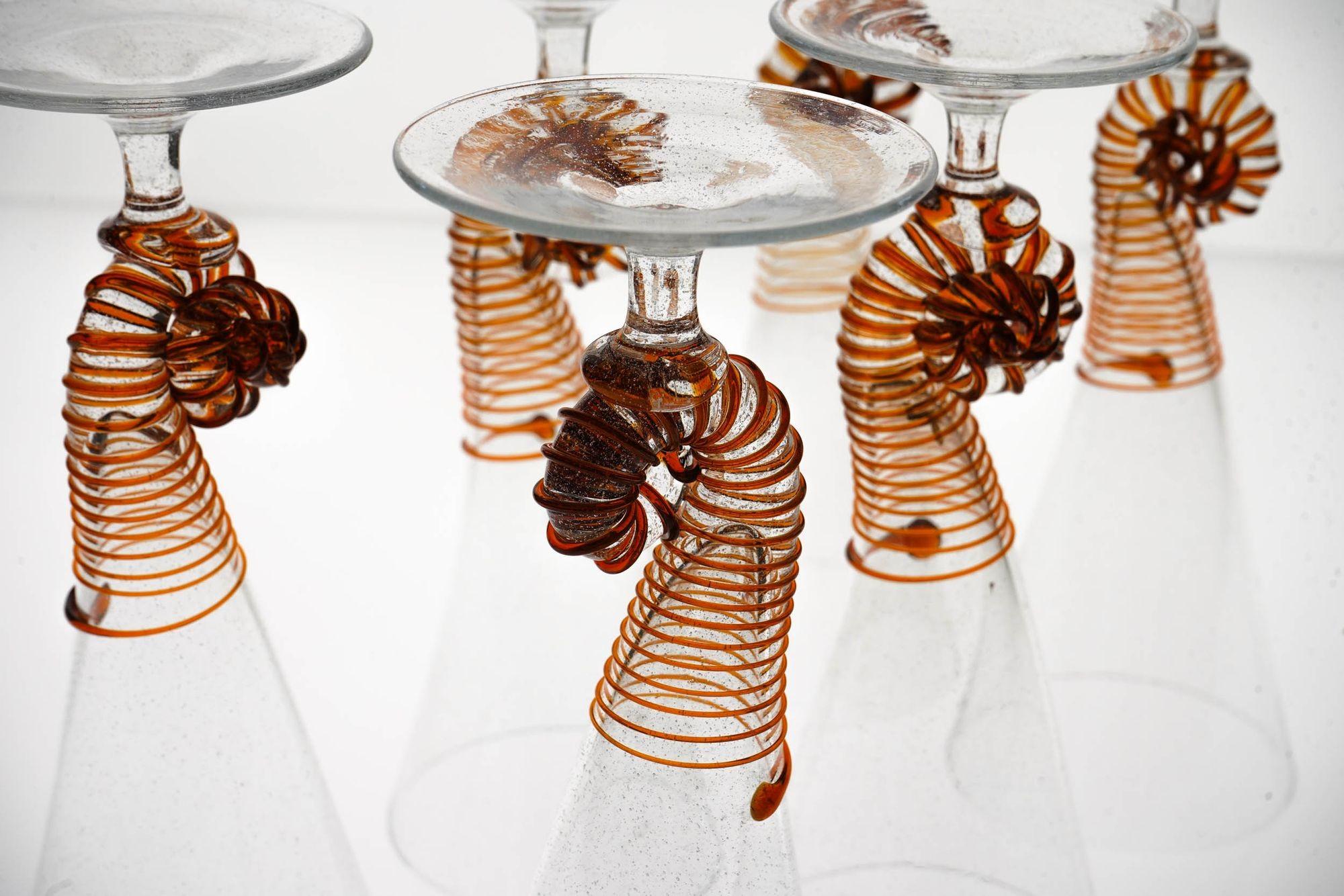Six Cenedese Nautilus Flutes, Amber and Pulegoso Murano Glass, Signed For Sale 12