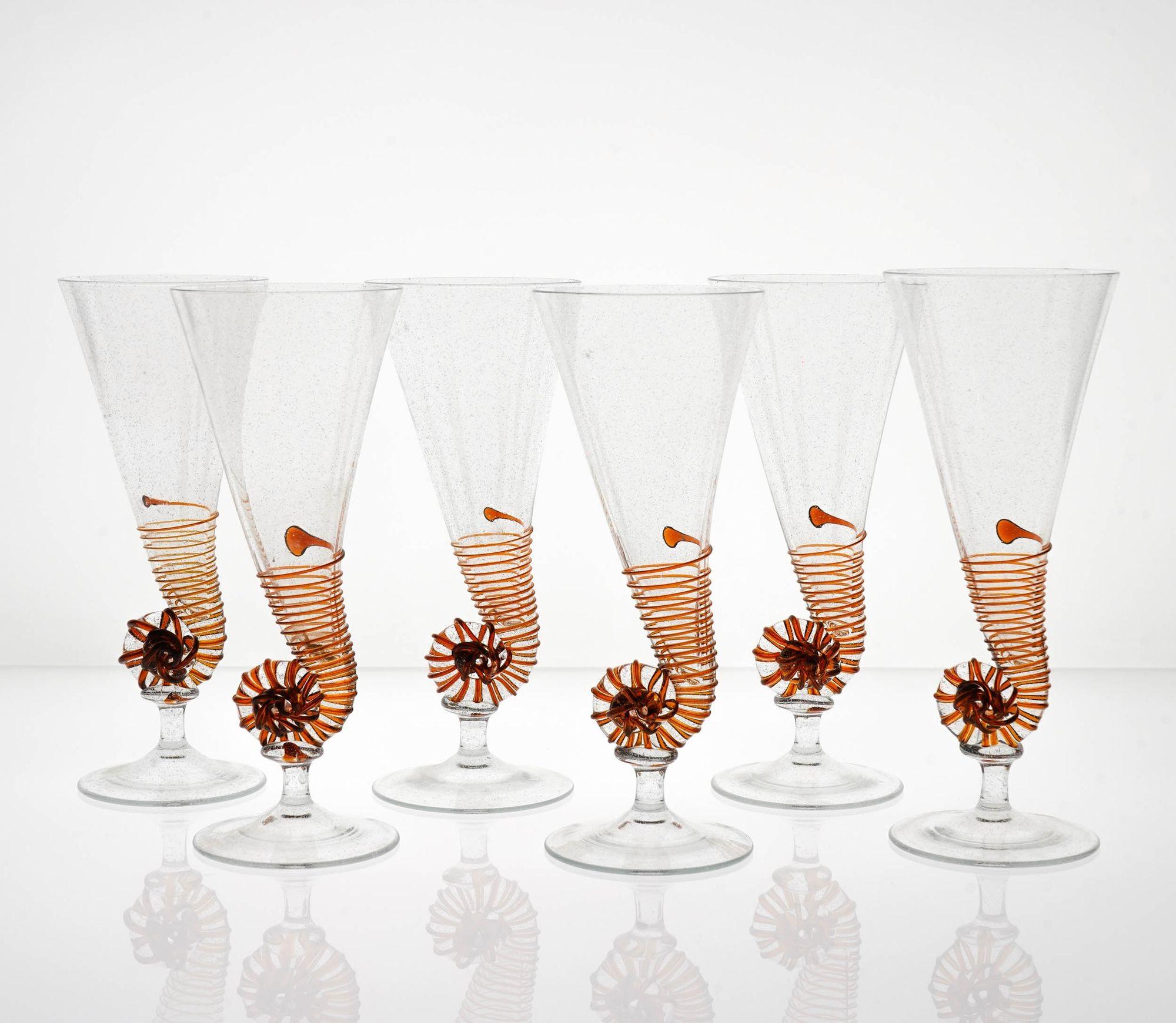 Six Cenedese Nautilus Flutes, Amber and Pulegoso Murano Glass, Signed For Sale 3