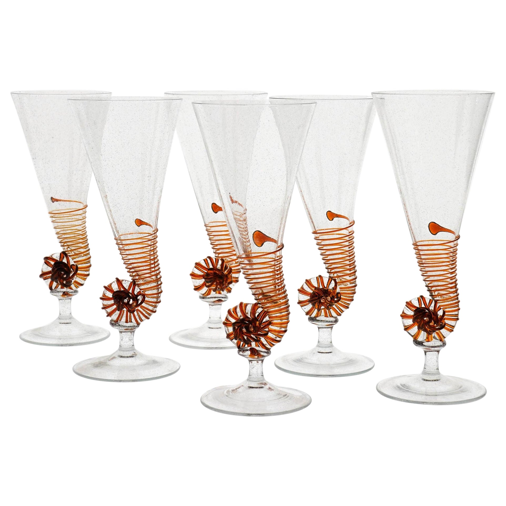 Sechs Cenedese Nautilusflöten, Bernstein und Pulegoso Murano Glas, signiert