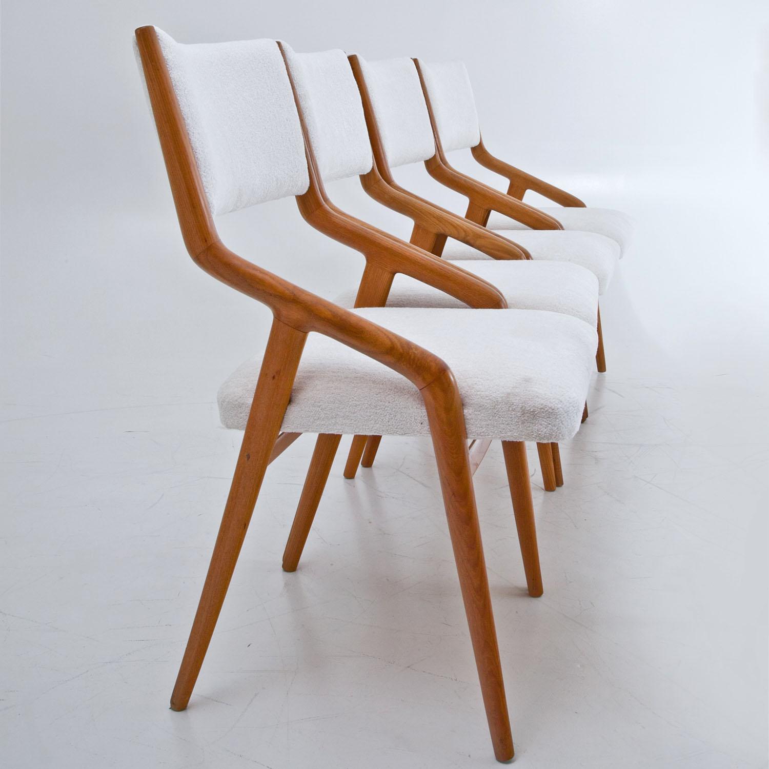 Six Chairs Attributed to Mario Gottardi, Italy Mid-20th Century In Good Condition In Greding, DE