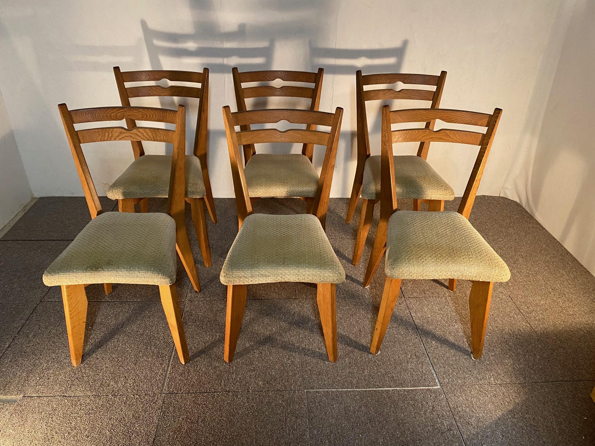 Six chairs, Guillerme and Chambron in oak, from the 1960s.
They are in good condition.Six chairs, Guillerme and Chambron in oak, from the 1960s.
They are in good condition.

Robert GUILLERME (1013-1990) & Jacques CHAMBRON (1914-2001) met on the