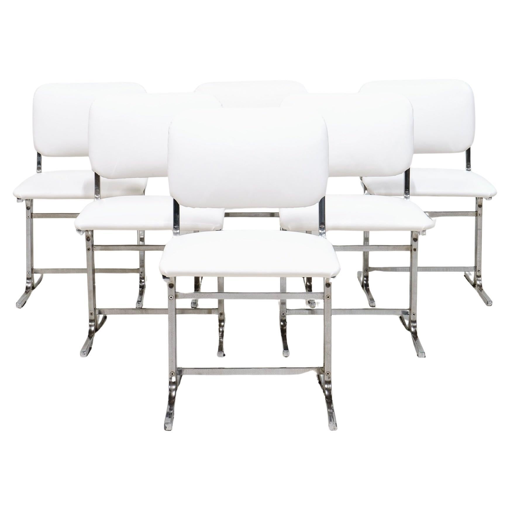 Six chaises, Italie, années 70. en vente