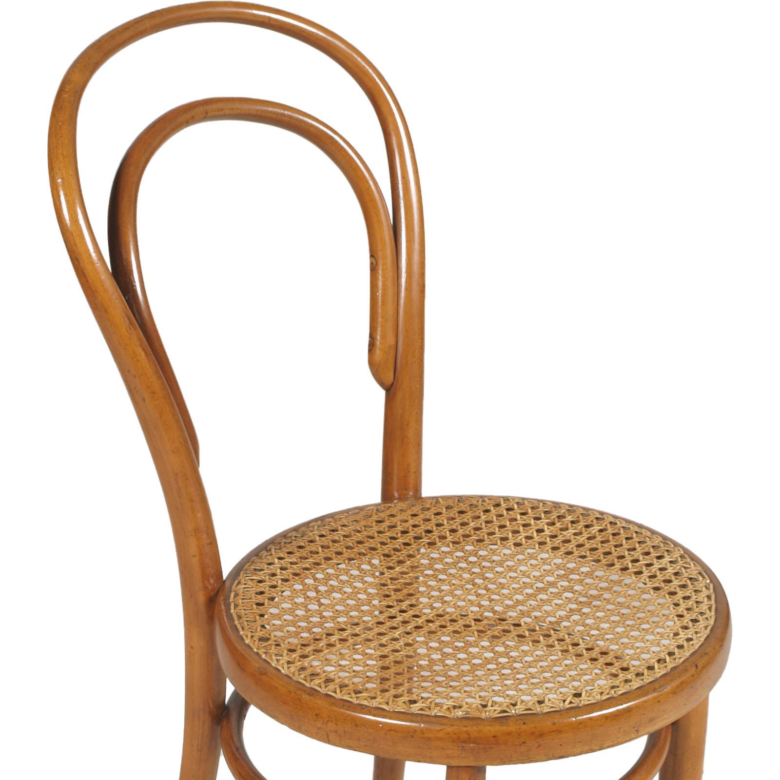 Neoclassical Six Chairs Model 14 by Thonet, Designed Mid-19th Century, Produced in the 1930s