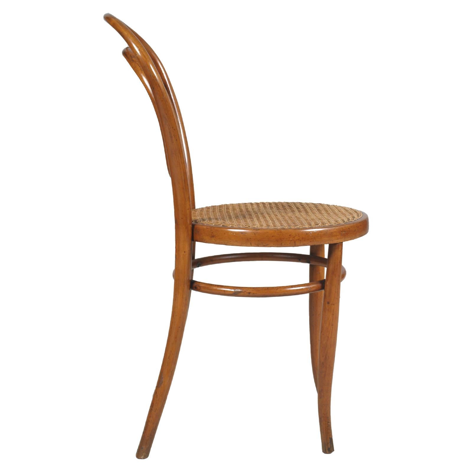 Six Chairs Model 14 by Thonet, Designed Mid-19th Century, Produced in the 1930s In Good Condition In Vigonza, Padua