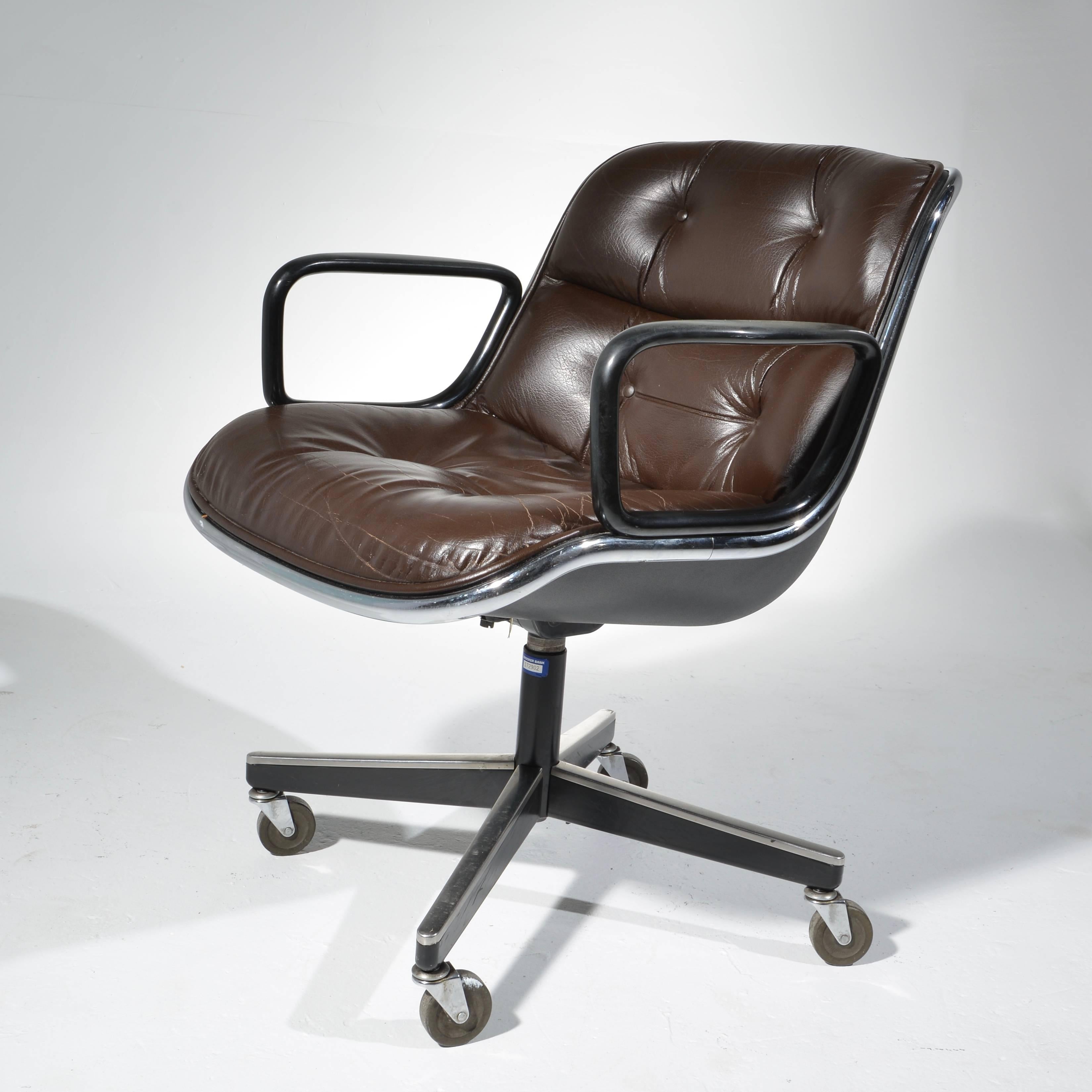 Mid-20th Century Six Charles Pollock Executive Desk Chair for Knoll