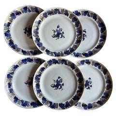 Six Chinese Export Porcelain Blue and White Dinner Plates with Grape Leaf Border
